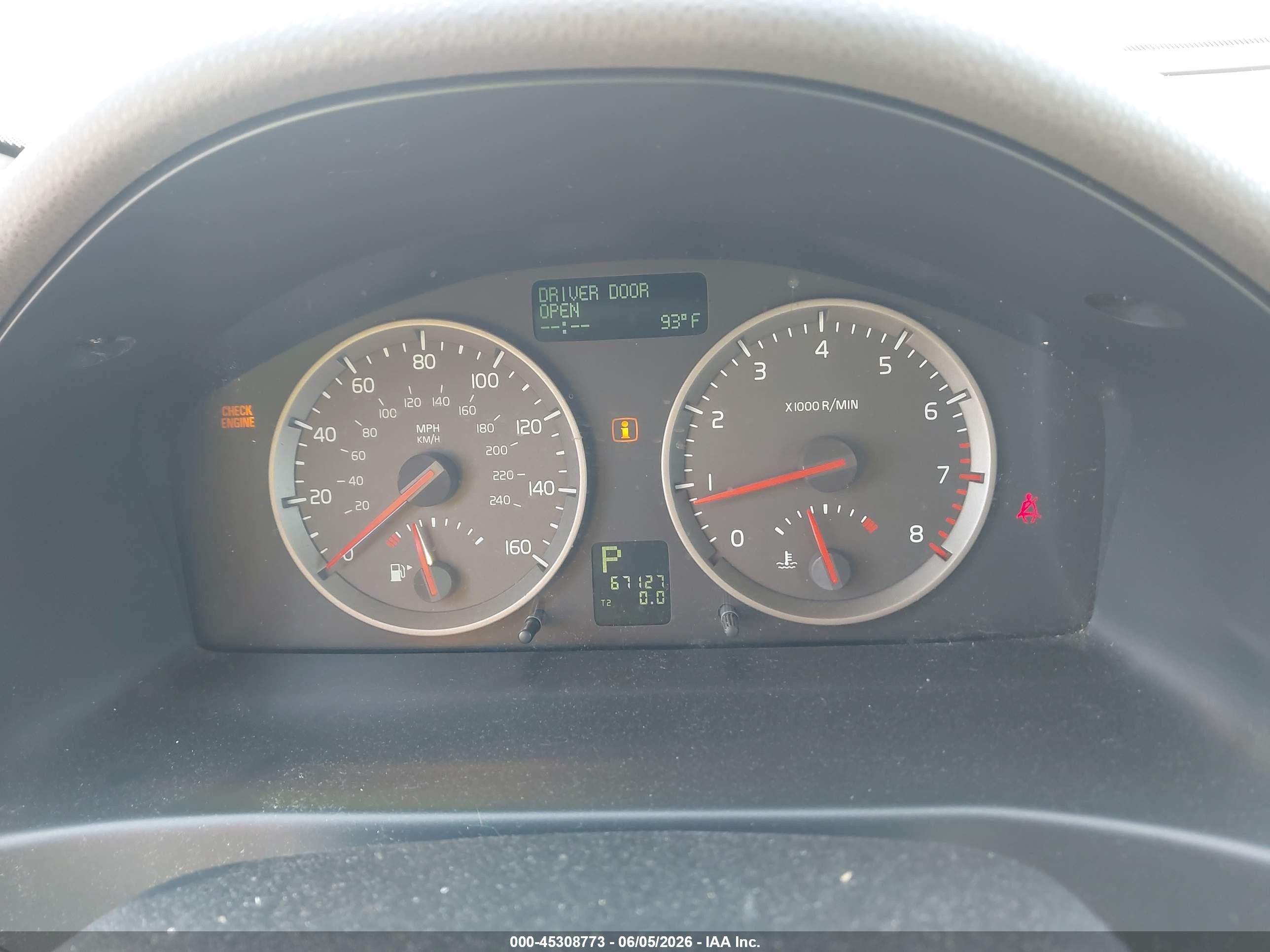 2007 Volvo S40 T5 Красный vin: YV1MH682372259920