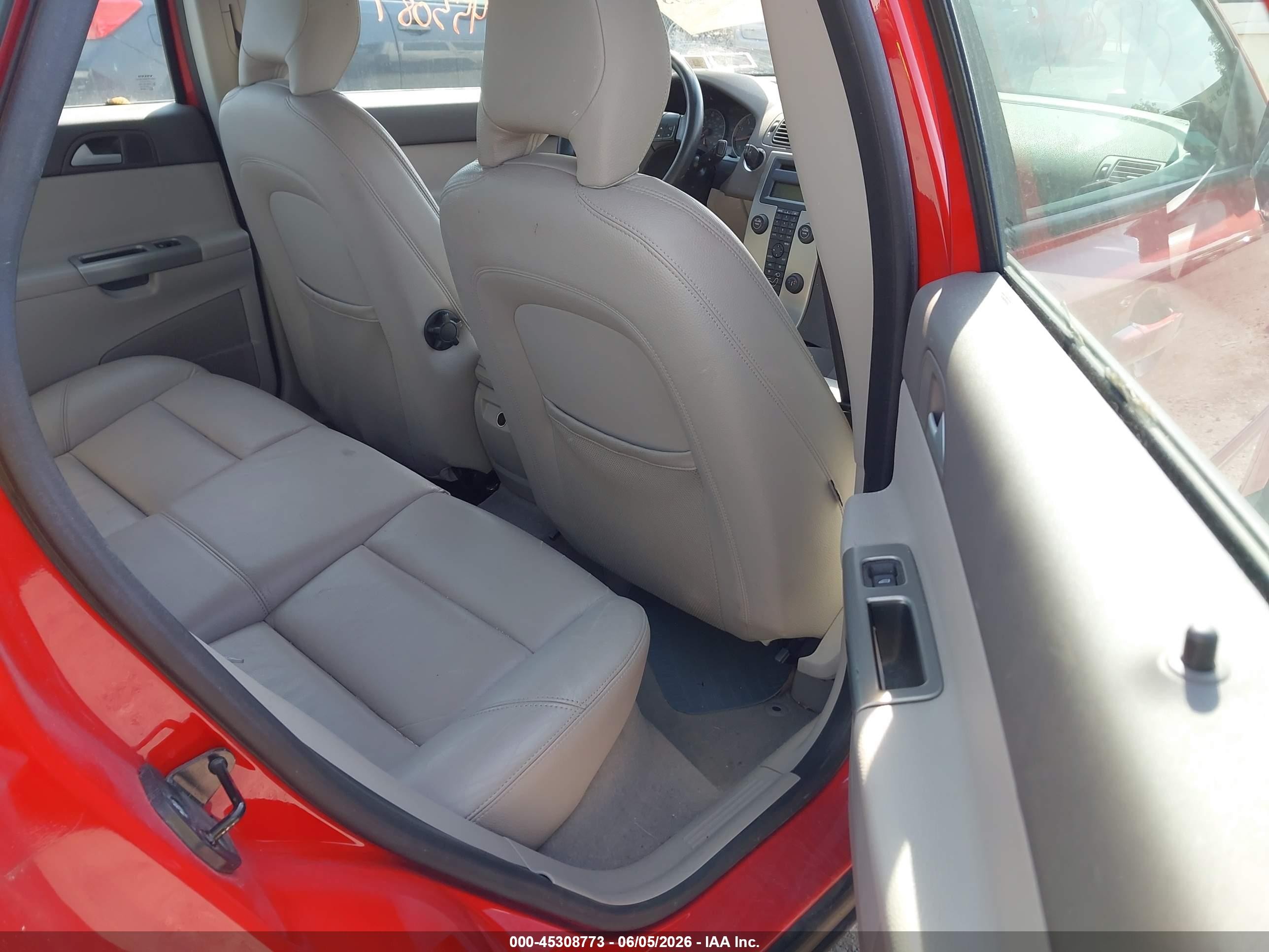 2007 Volvo S40 T5 Красный vin: YV1MH682372259920