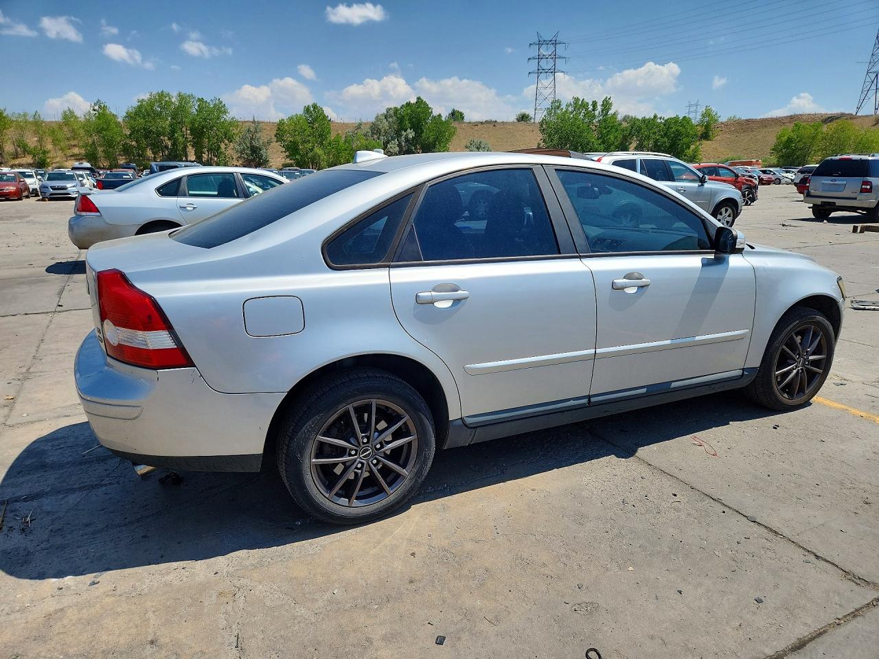 2007 Volvo S40 T5 Silver vin: YV1MH682372287782