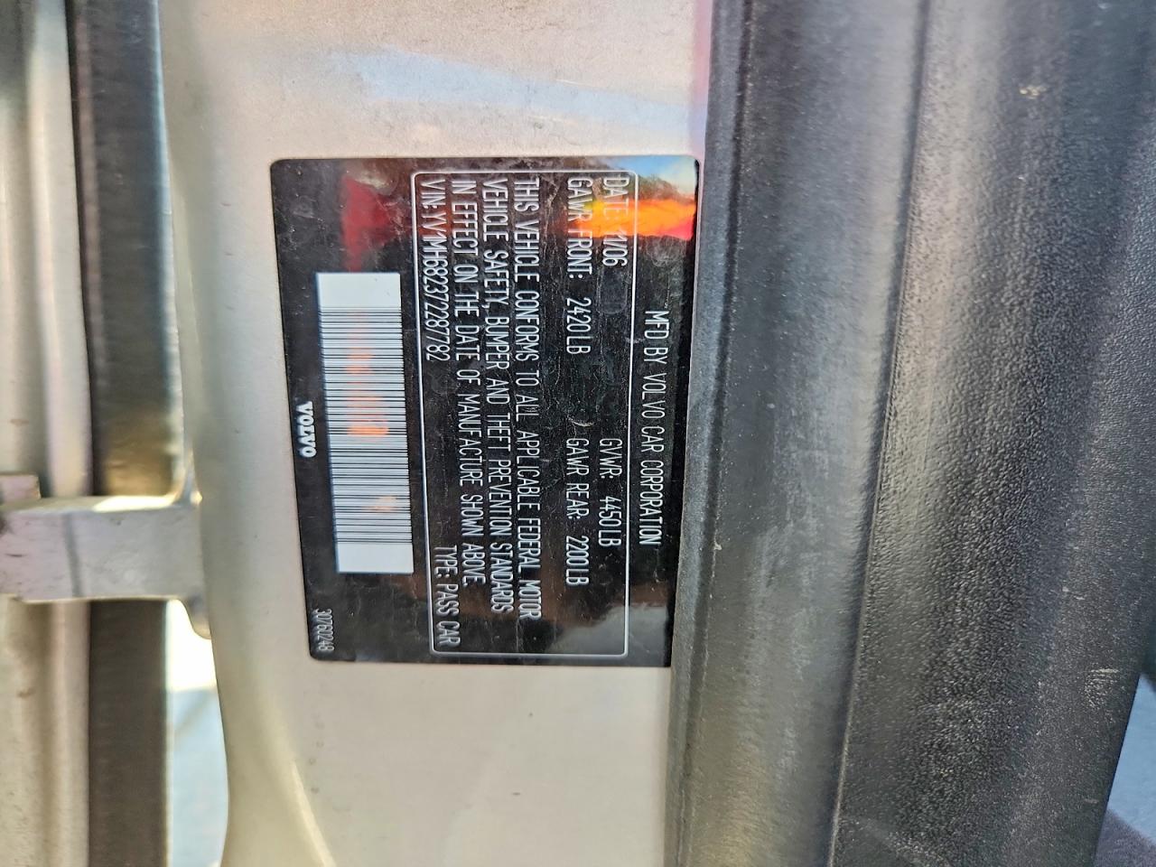 2007 Volvo S40 T5 Silver vin: YV1MH682372287782