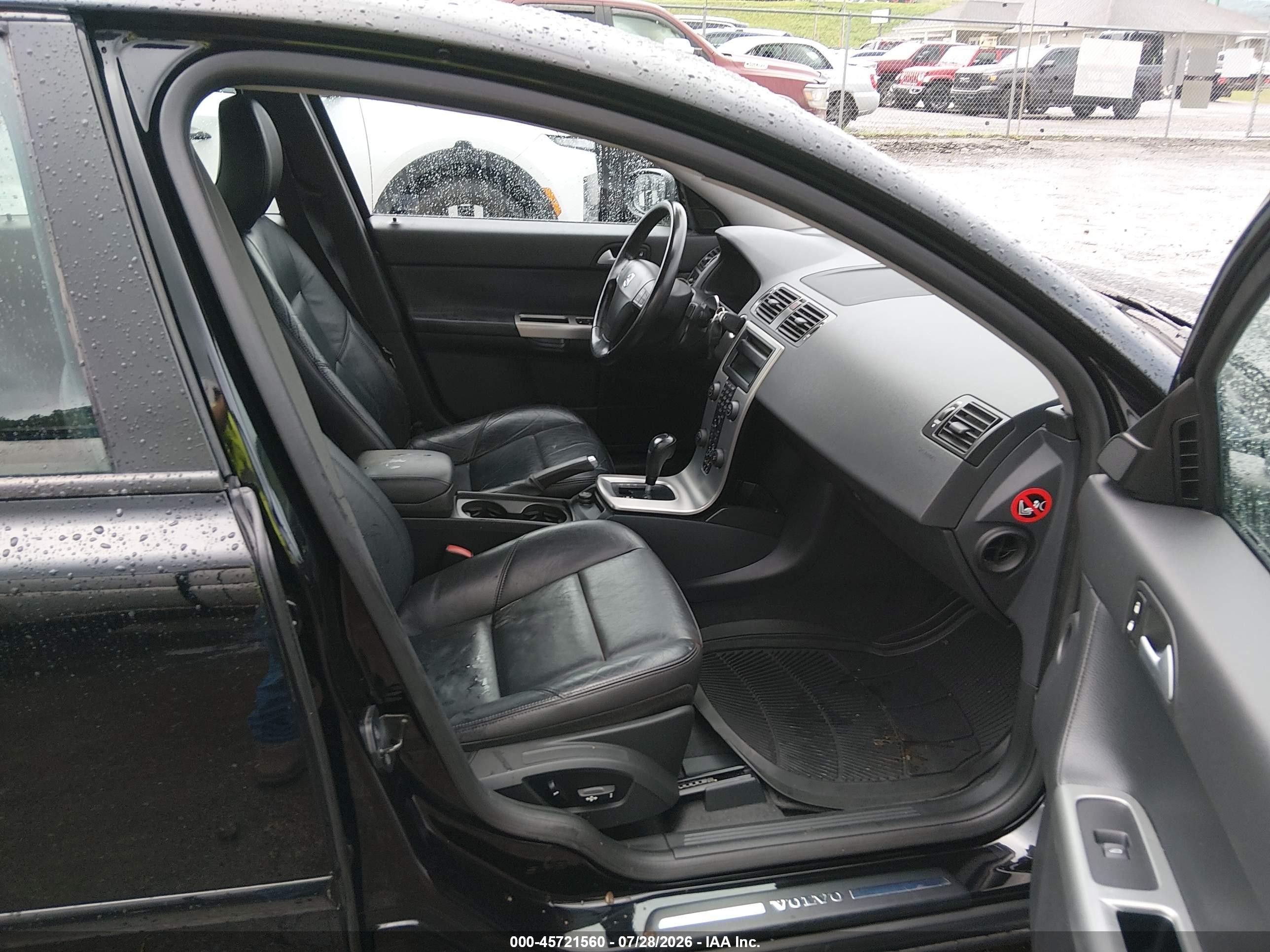 2007 Volvo S40 T5 Black vin: YV1MH682372304872