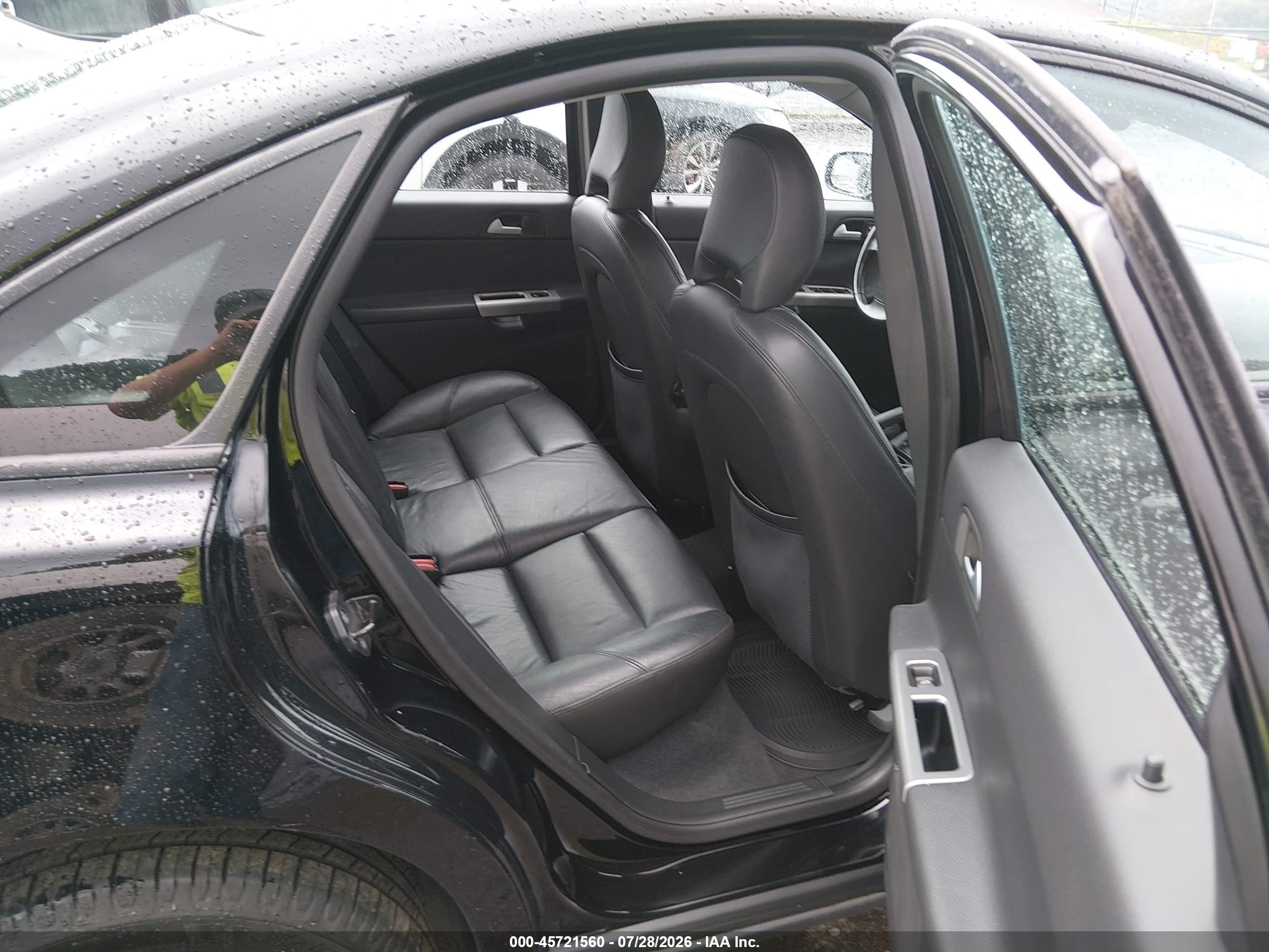 2007 Volvo S40 T5 Black vin: YV1MH682372304872