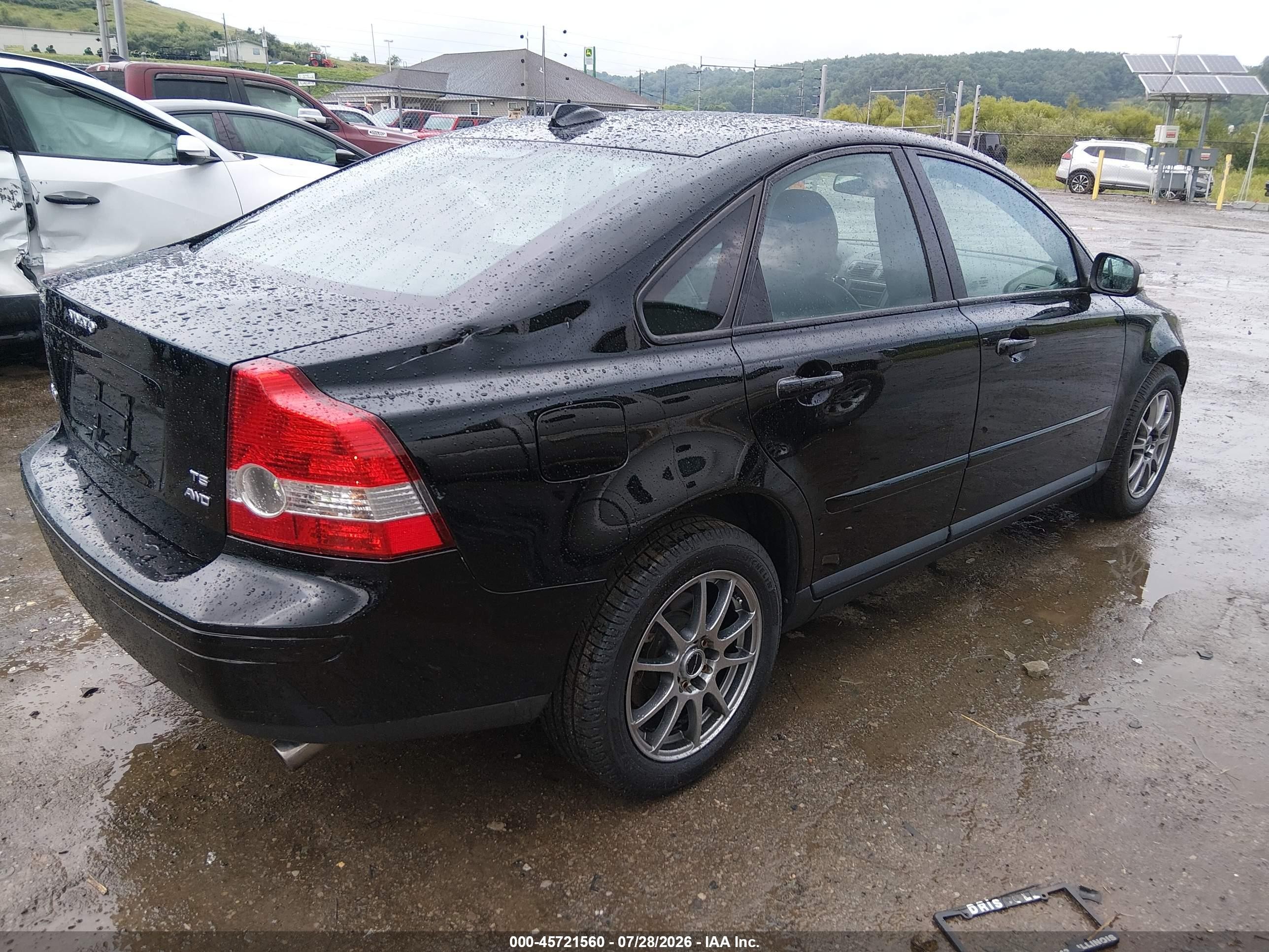 2007 Volvo S40 T5 Black vin: YV1MH682372304872