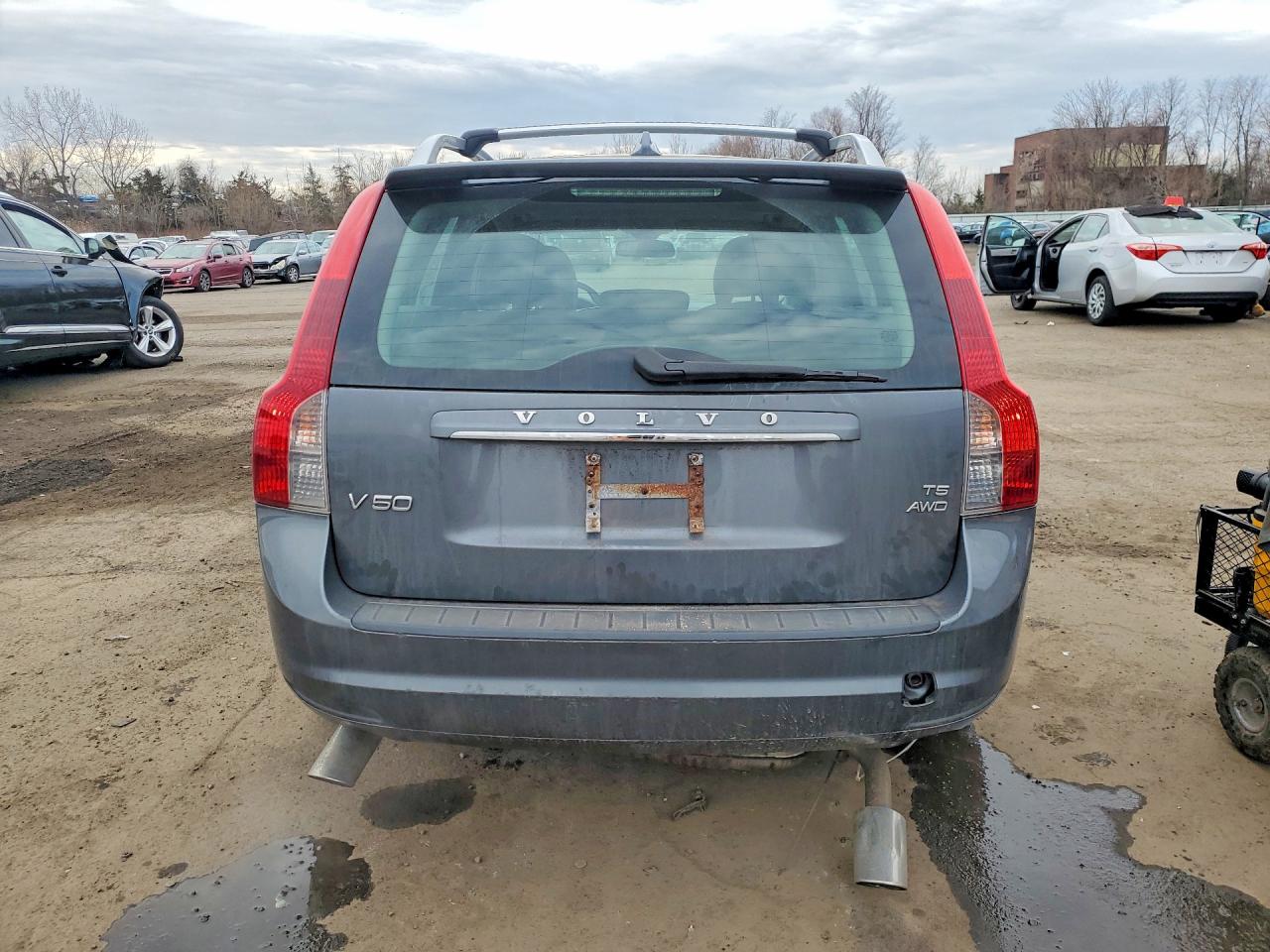 2009 Volvo V50 T5 Charcoal vin: YV1MJ672792466853