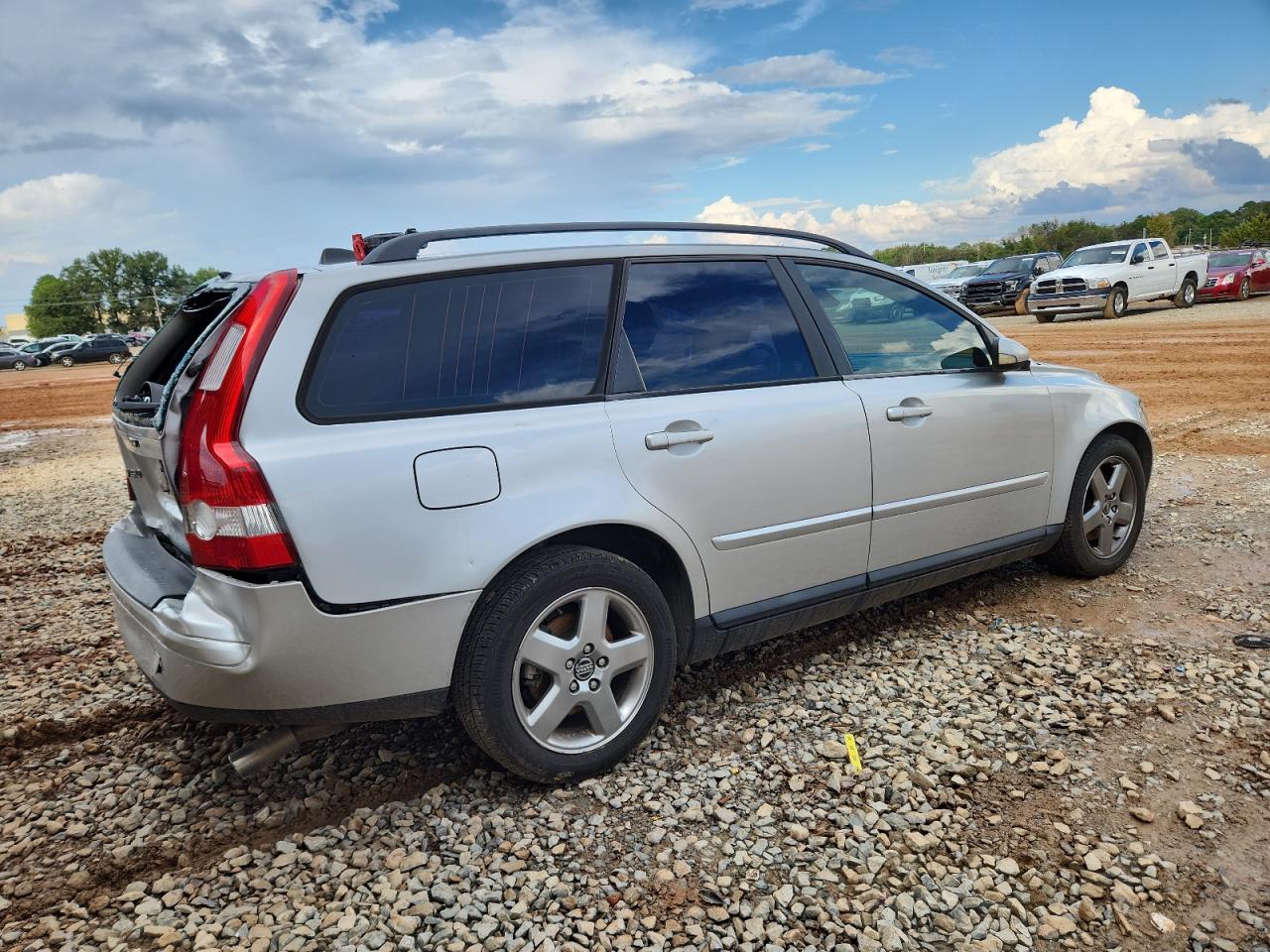 2006 Volvo V50 T5 Silver vin: YV1MJ682262150108
