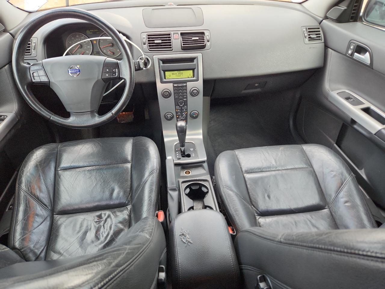 2006 Volvo V50 T5 Silver vin: YV1MJ682262150108