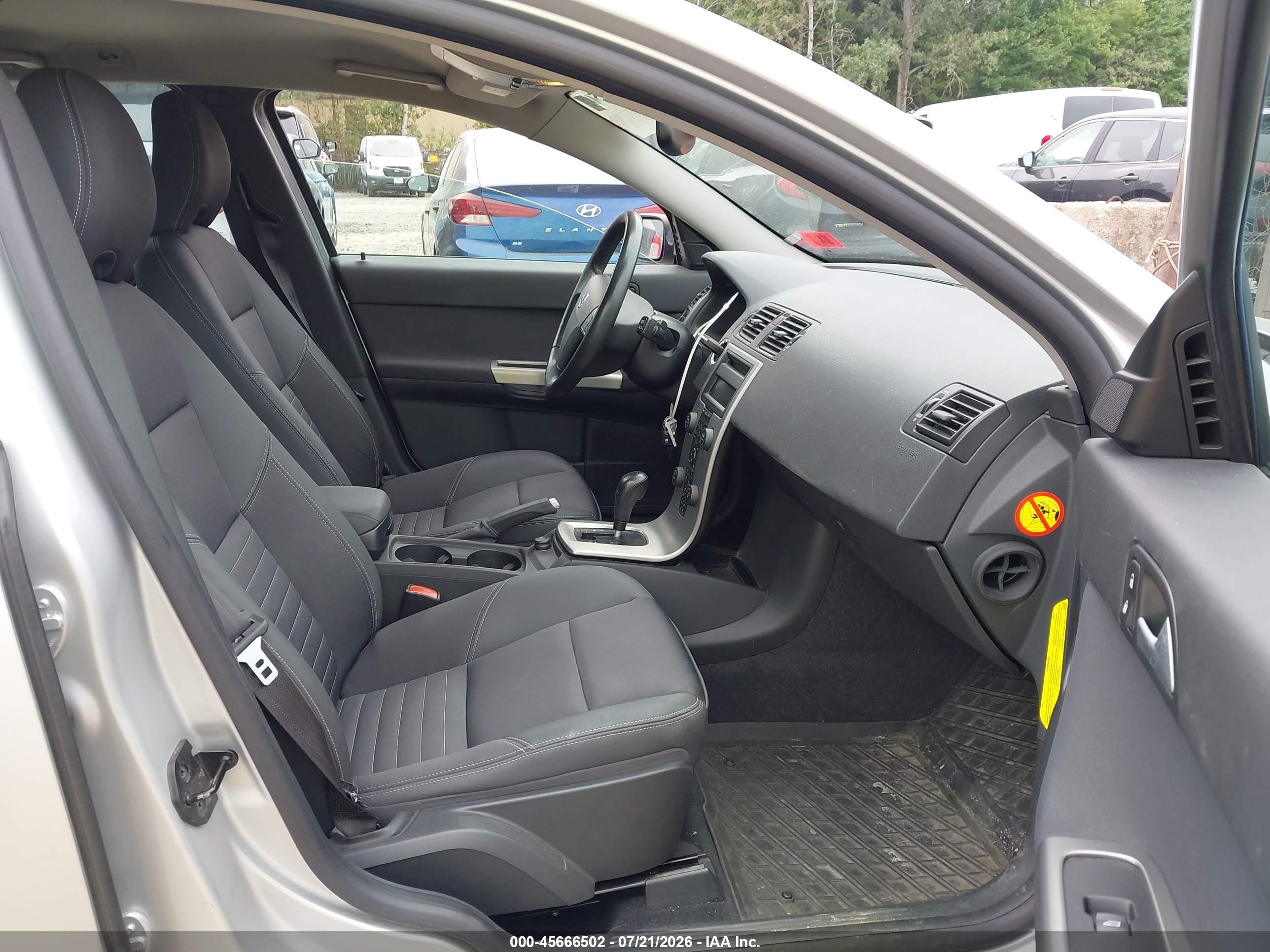 2005 Volvo V50 T5/t5 Awd Silver vin: YV1MJ682452074566
