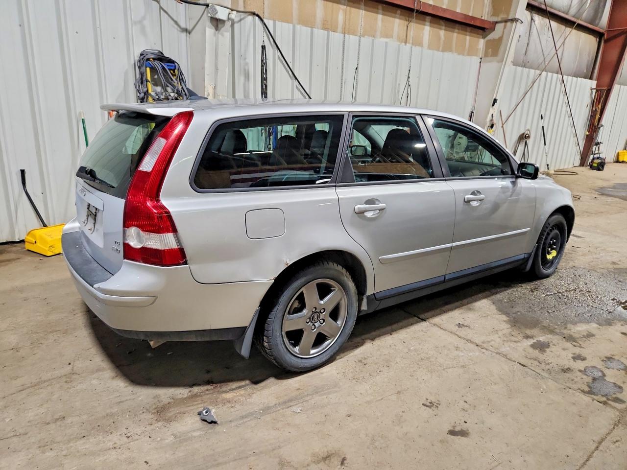 2005 Volvo V50 T5 Gray vin: YV1MJ682652065674