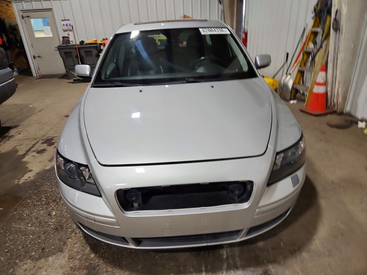 2005 Volvo V50 T5 Gray vin: YV1MJ682652065674