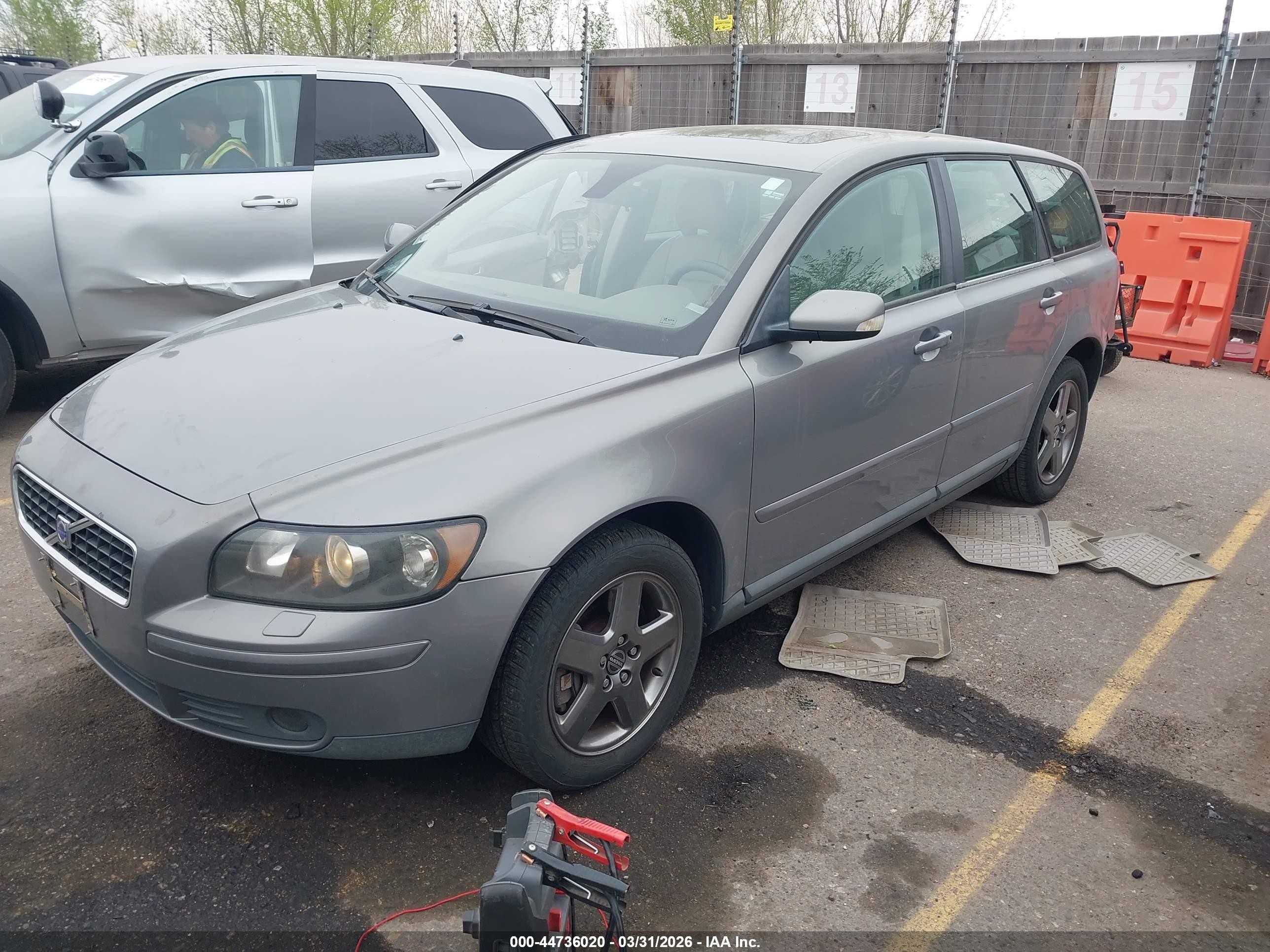2006 Volvo V50 T5 Gray vin: YV1MJ682762169141