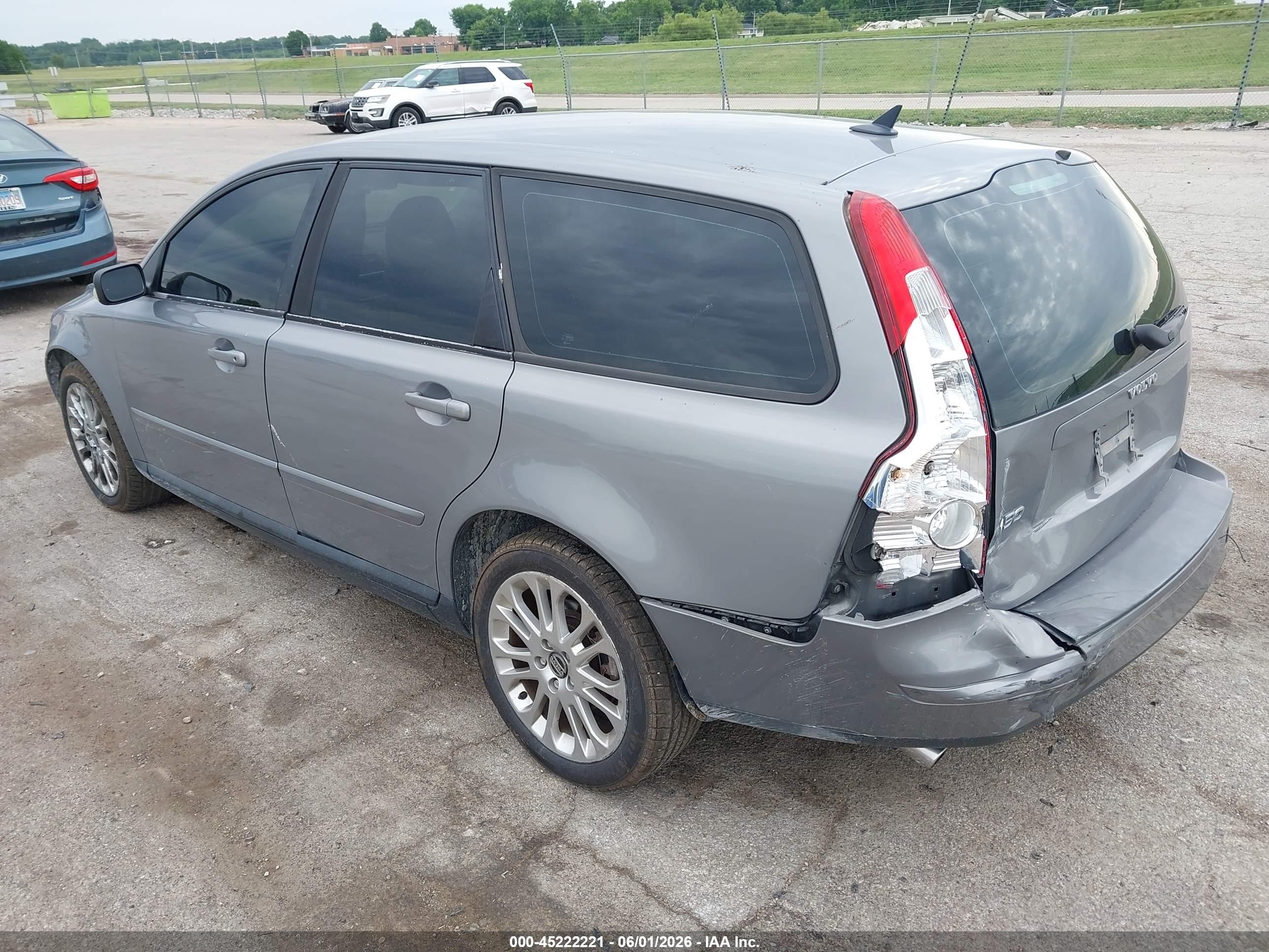 2005 Volvo V50 T5/t5 Awd Gray vin: YV1MJ682952041417