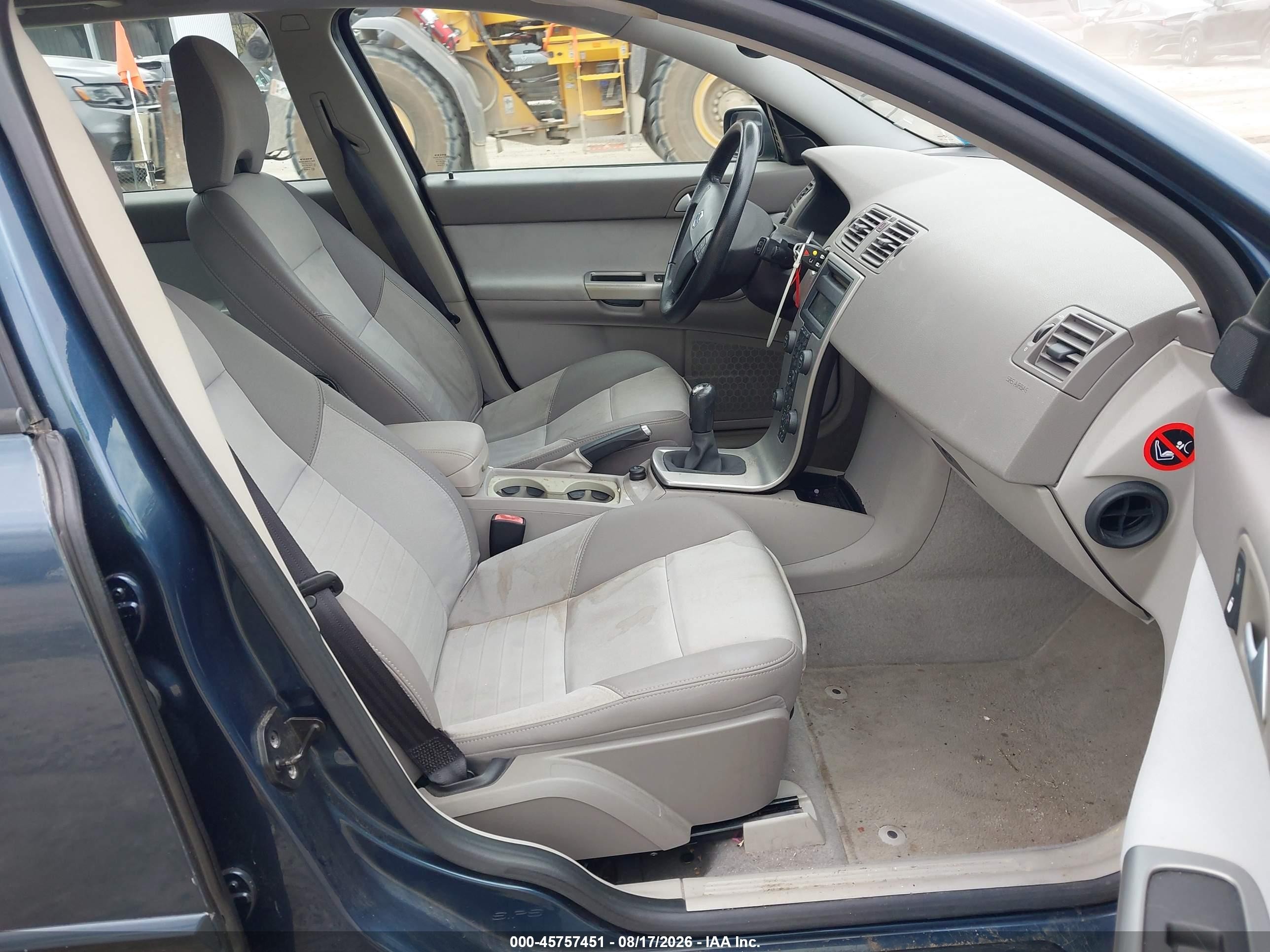 2006 Volvo V50 T5 Blue vin: YV1MJ682X62177508