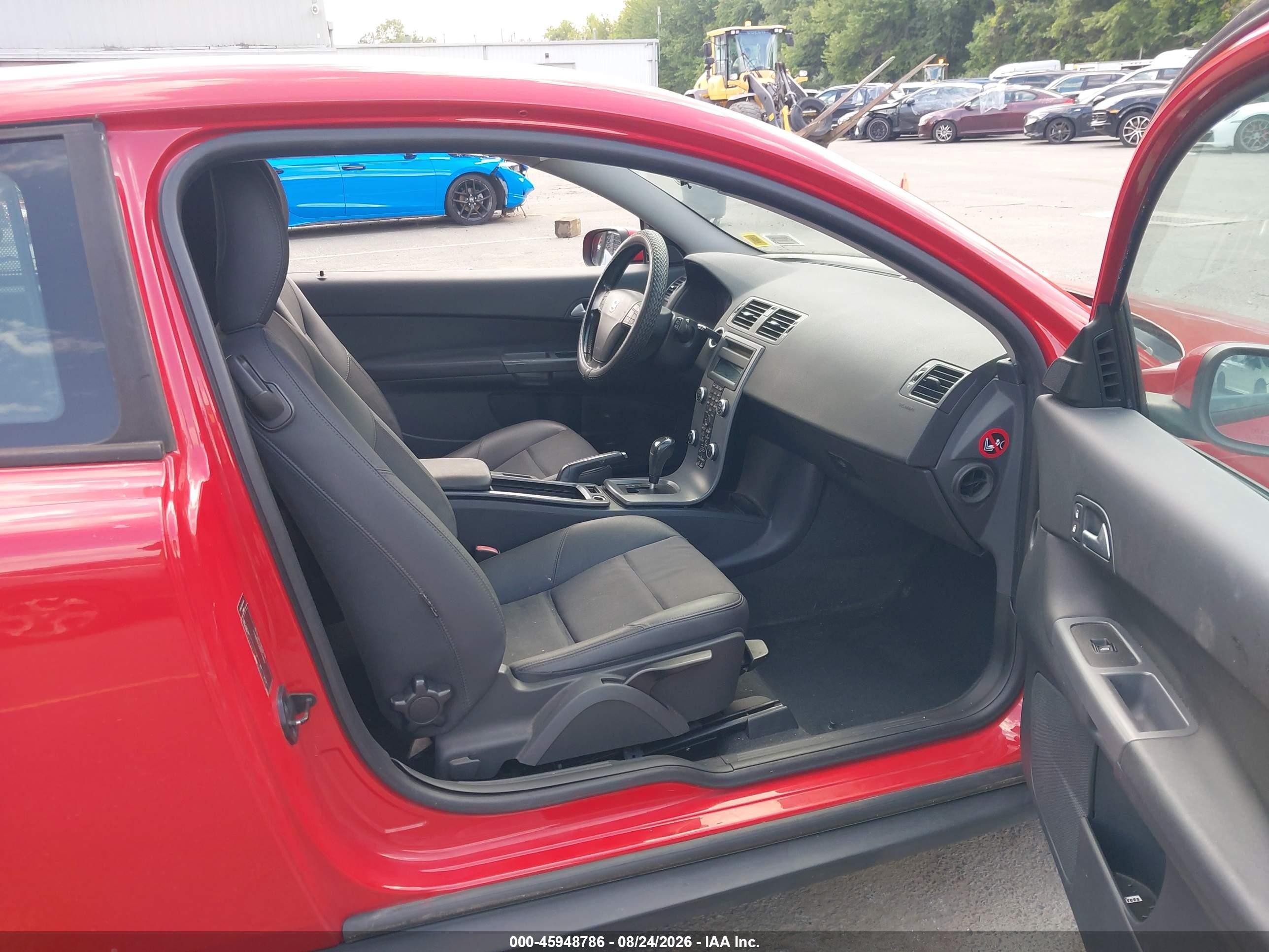 2009 Volvo C30 T5/t5 R-design Красный vin: YV1MK672092144844