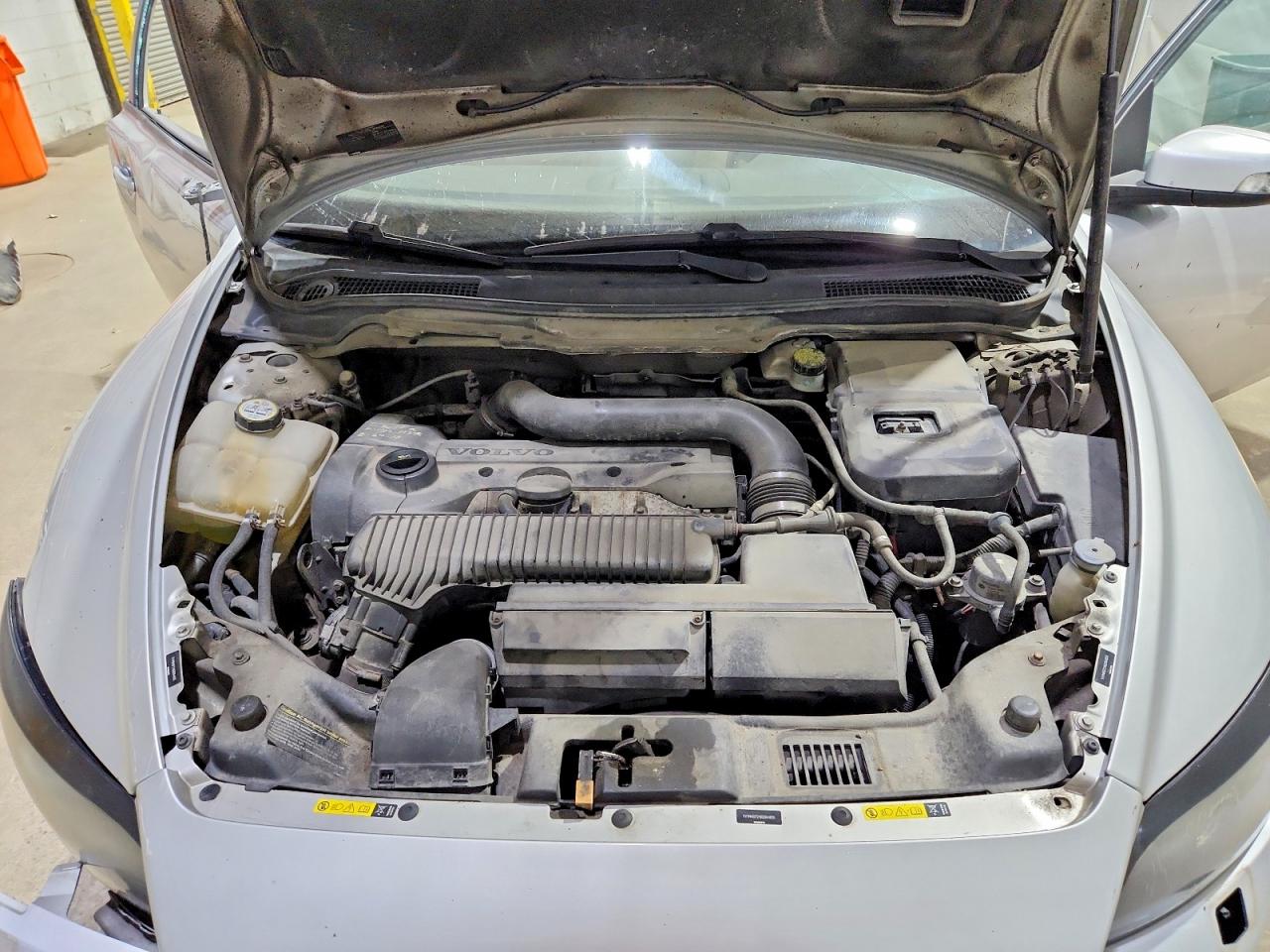 2008 Volvo C30 T5 Silver vin: YV1MK672182064855
