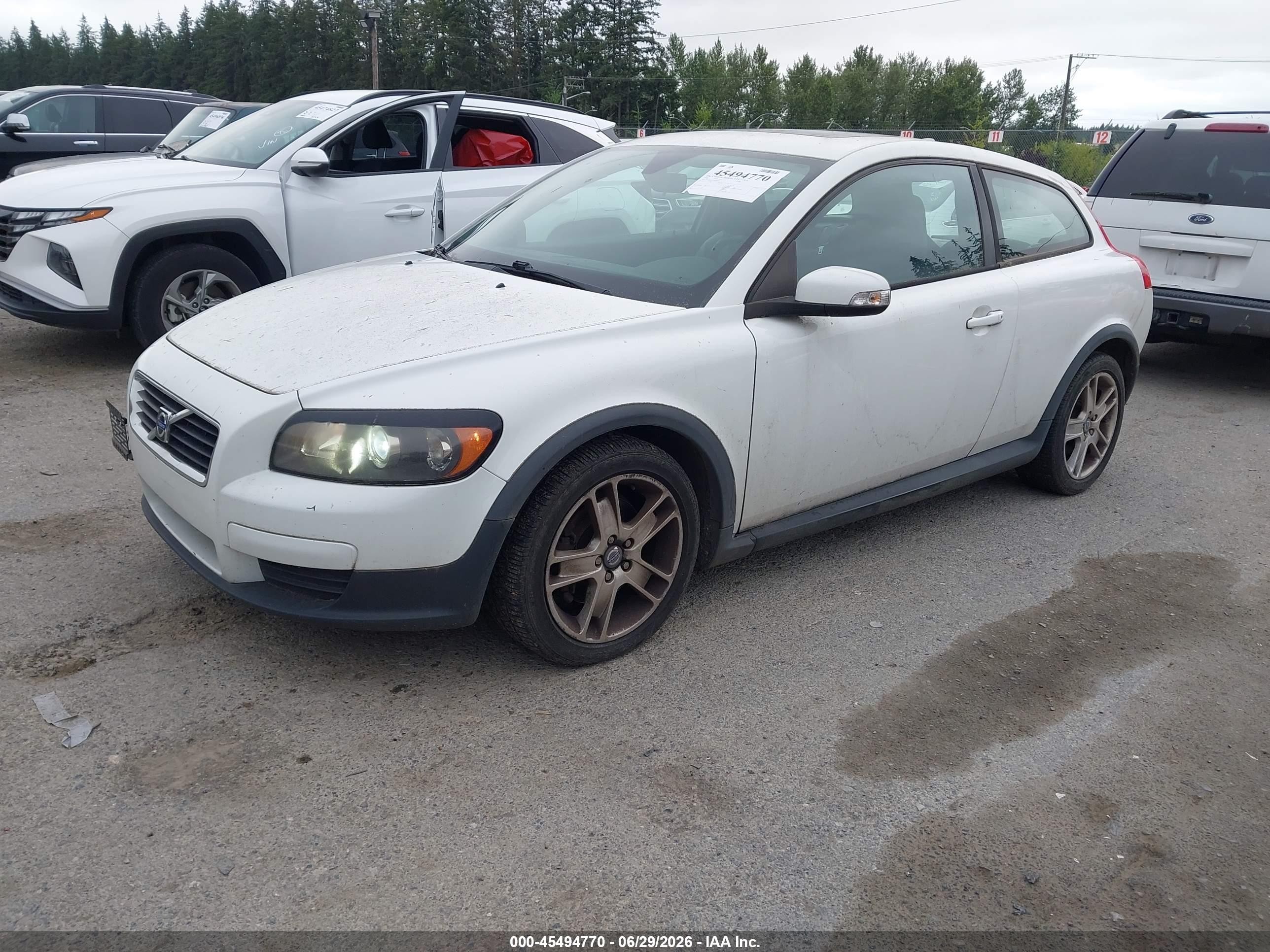2008 Volvo C30 T5 R-design/t5 Version 1.0/t5 Version 2.0 White vin: YV1MK672182069005