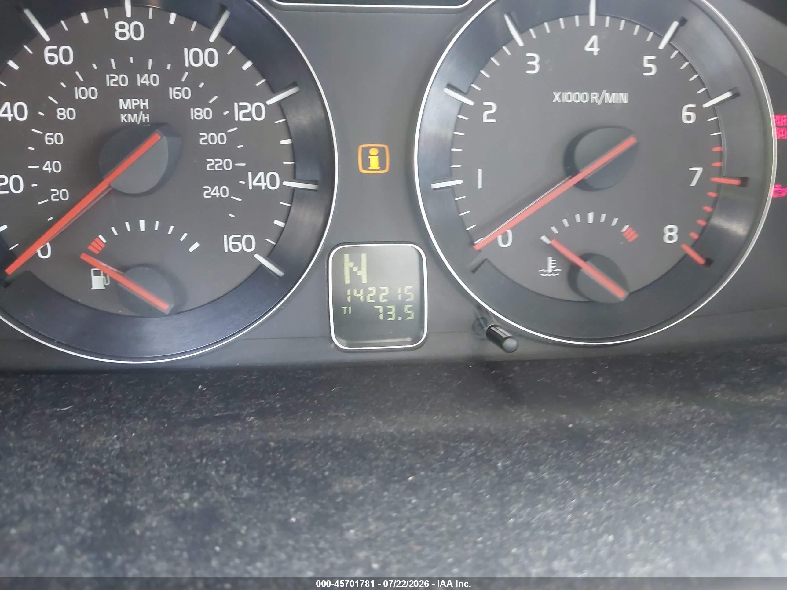 2009 Volvo C30 T5/t5 R-design Red vin: YV1MK672192127650