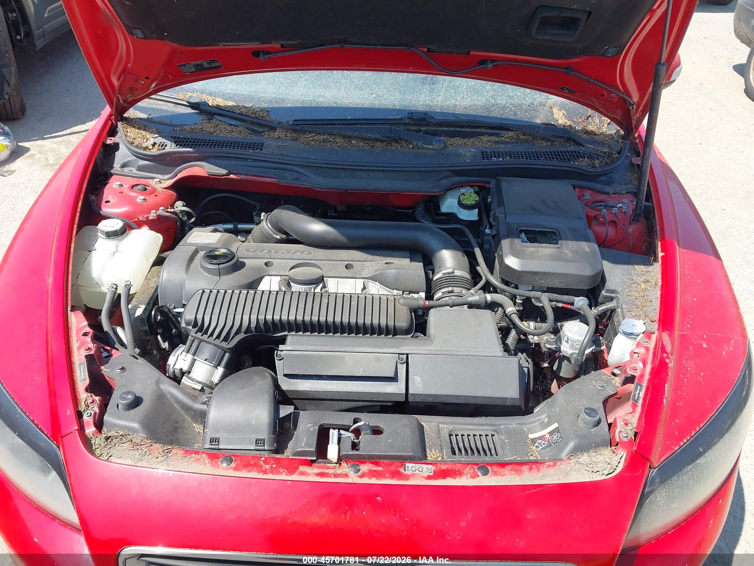 2009 Volvo C30 T5/t5 R-design Red vin: YV1MK672192127650