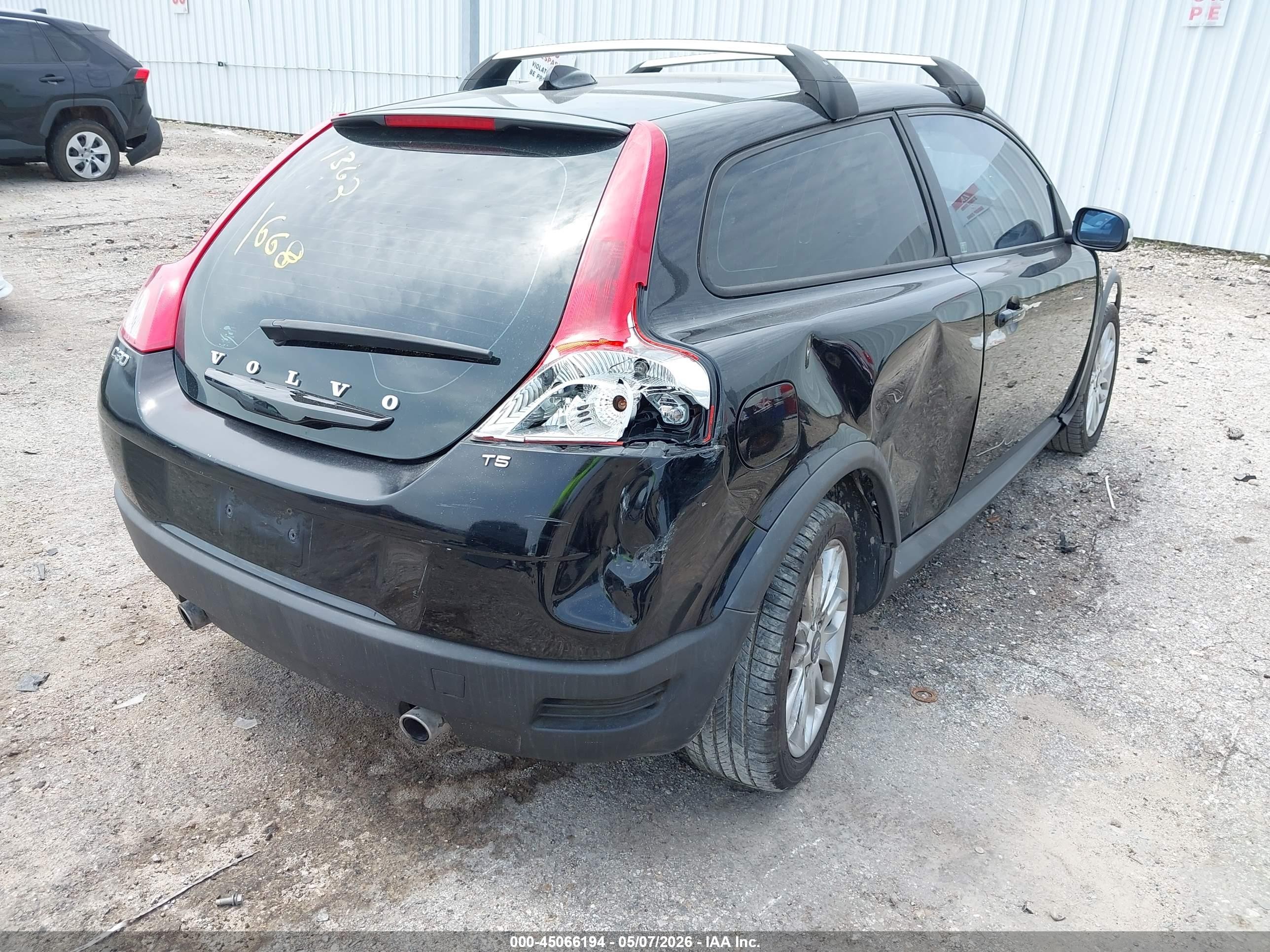 2009 Volvo C30 T5/t5 R-design Черный vin: YV1MK672292141668