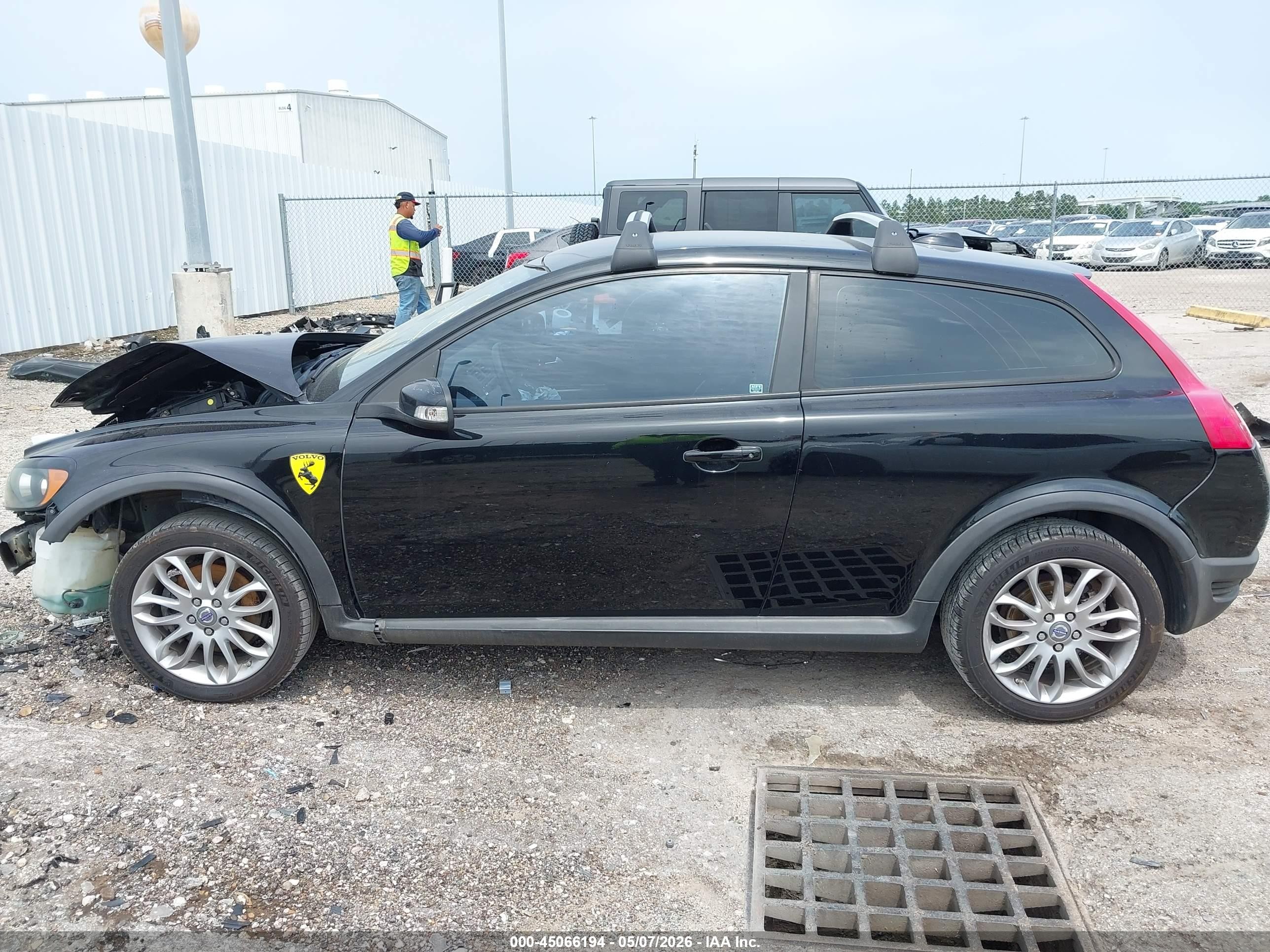 2009 Volvo C30 T5/t5 R-design Черный vin: YV1MK672292141668