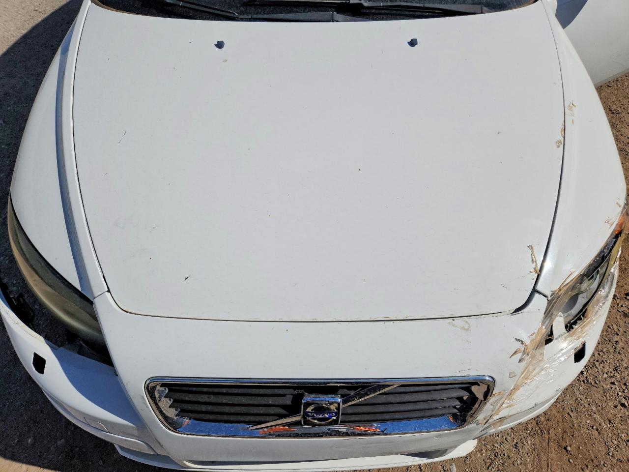 2009 Volvo C30 T5 White vin: YV1MK672392147639