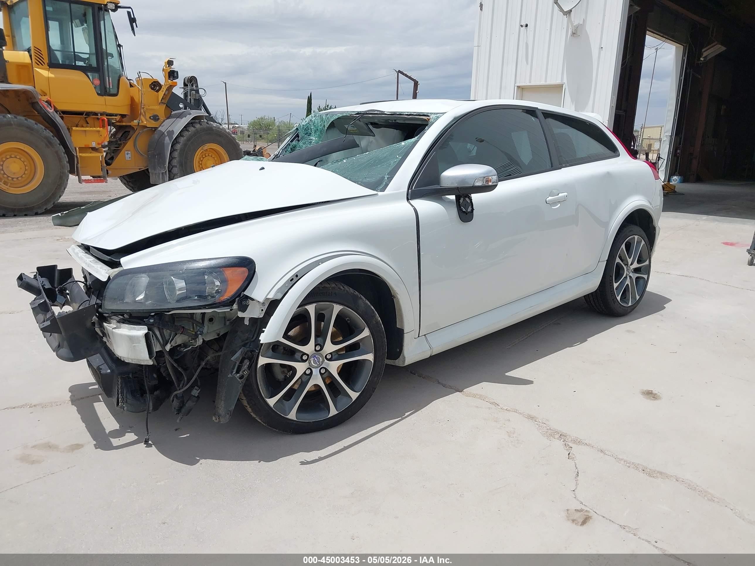 2009 Volvo C30 T5/t5 R-design White vin: YV1MK672592147108