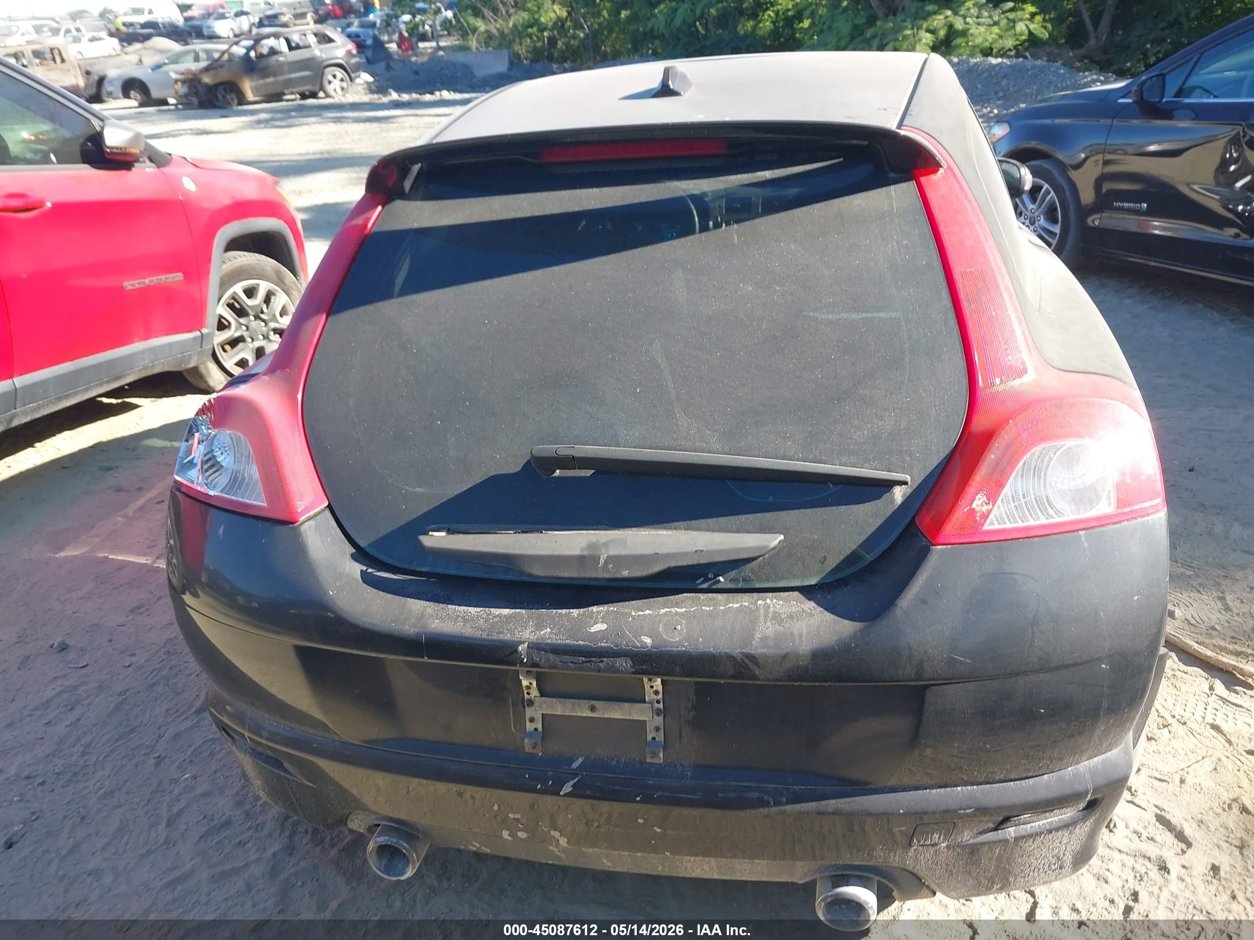 2009 Volvo C30 T5/t5 R-design Black vin: YV1MK672892149712