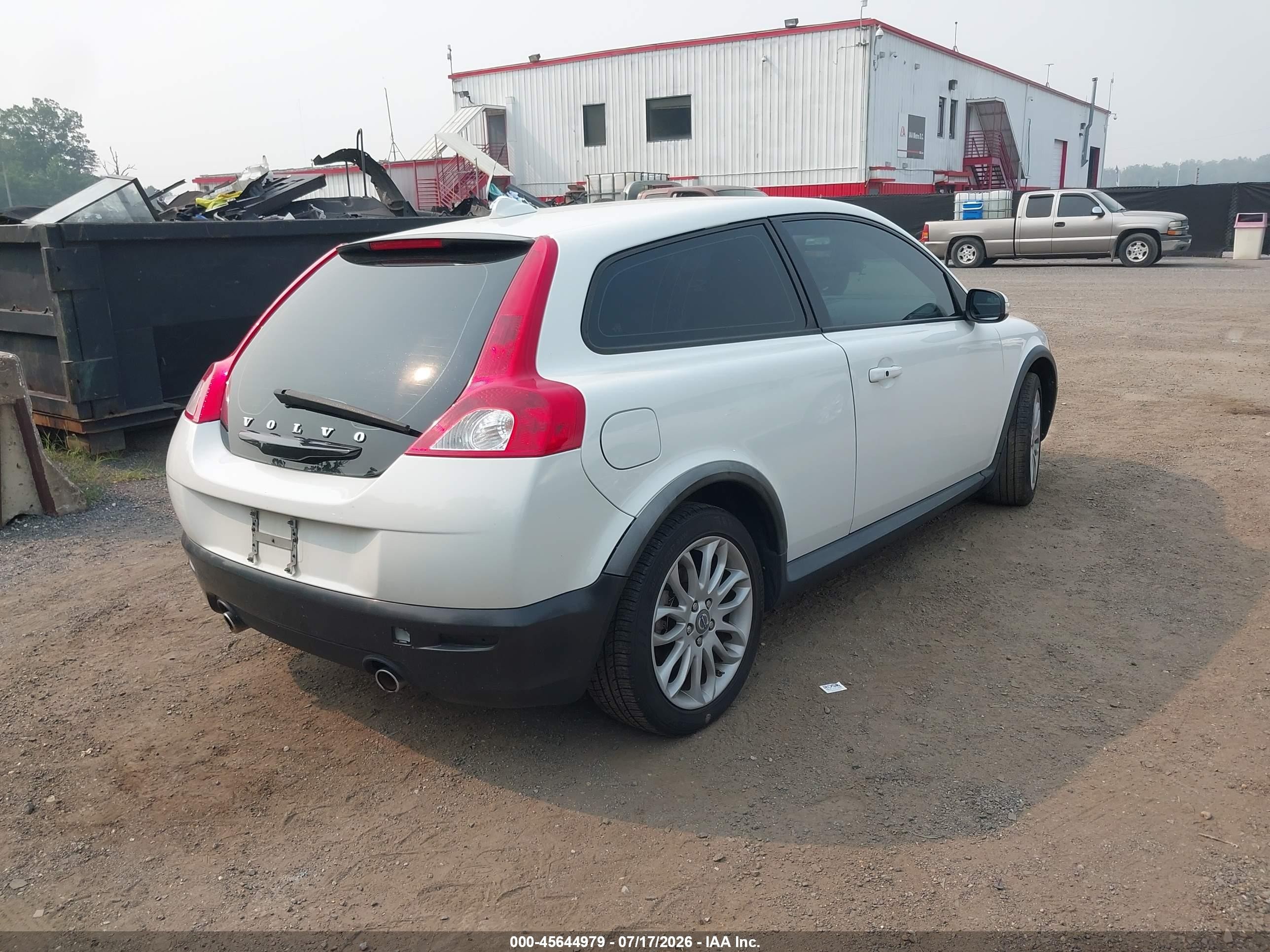 2009 Volvo C30 T5/t5 R-design White vin: YV1MK672X92143698
