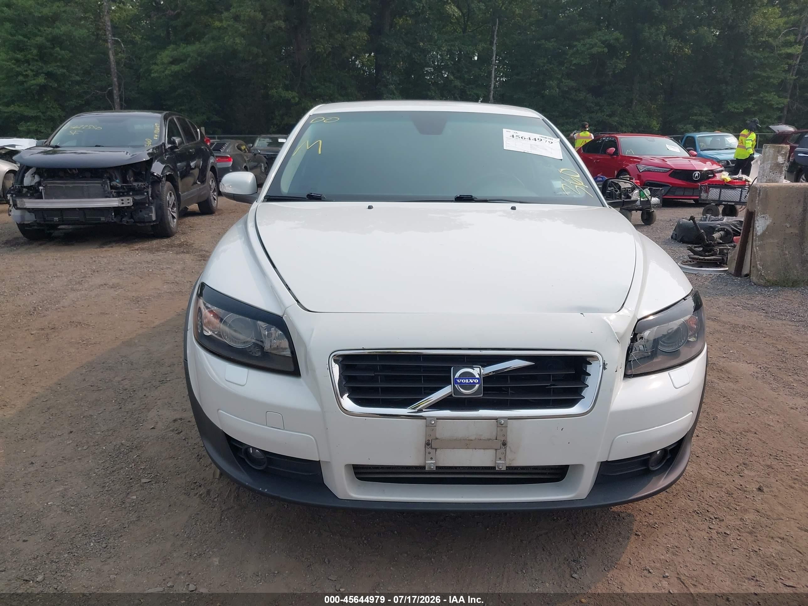 2009 Volvo C30 T5/t5 R-design White vin: YV1MK672X92143698