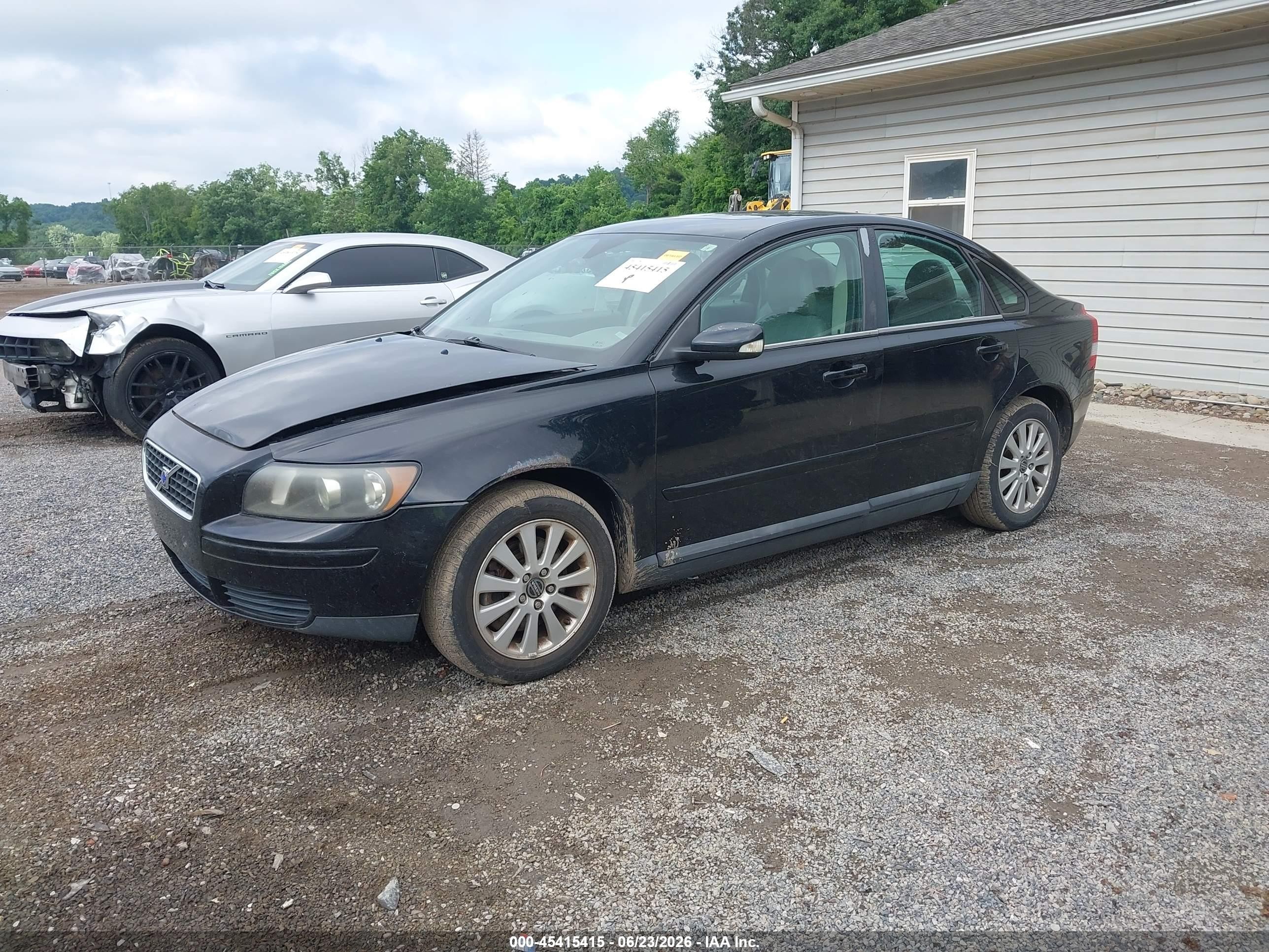 2005 Volvo S40 2.4i A/2.4i A Sr/2.4i M/2.4i M Sr Black vin: YV1MS382052077637