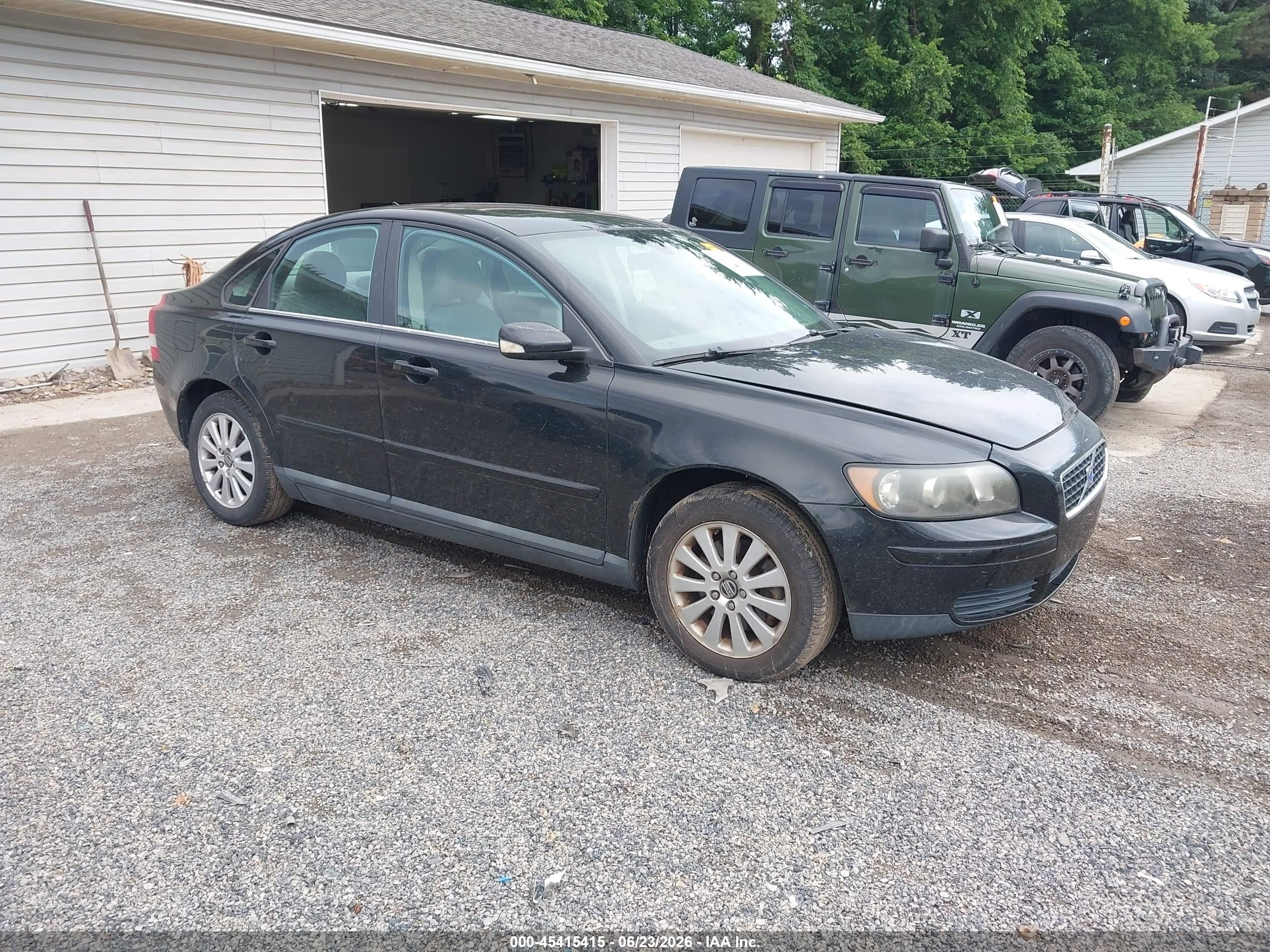 2005 Volvo S40 2.4i A/2.4i A Sr/2.4i M/2.4i M Sr Black vin: YV1MS382052077637