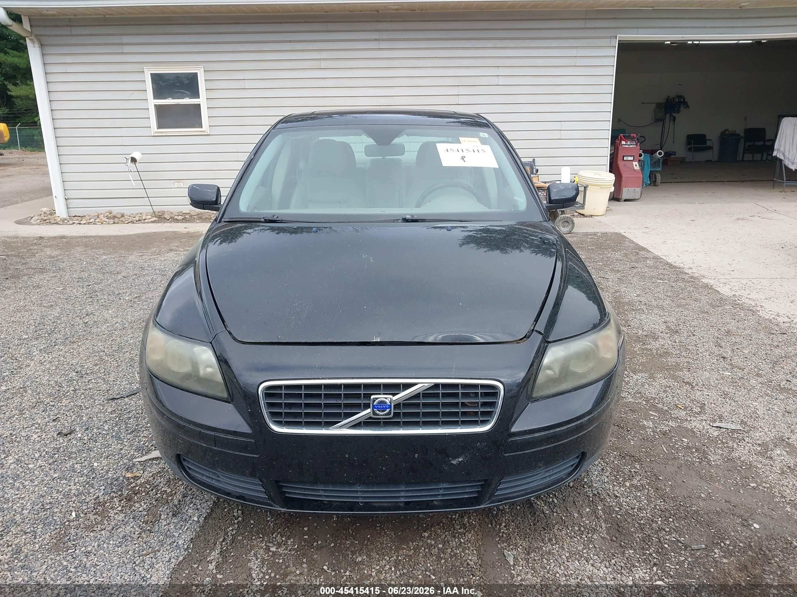 2005 Volvo S40 2.4i A/2.4i A Sr/2.4i M/2.4i M Sr Black vin: YV1MS382052077637