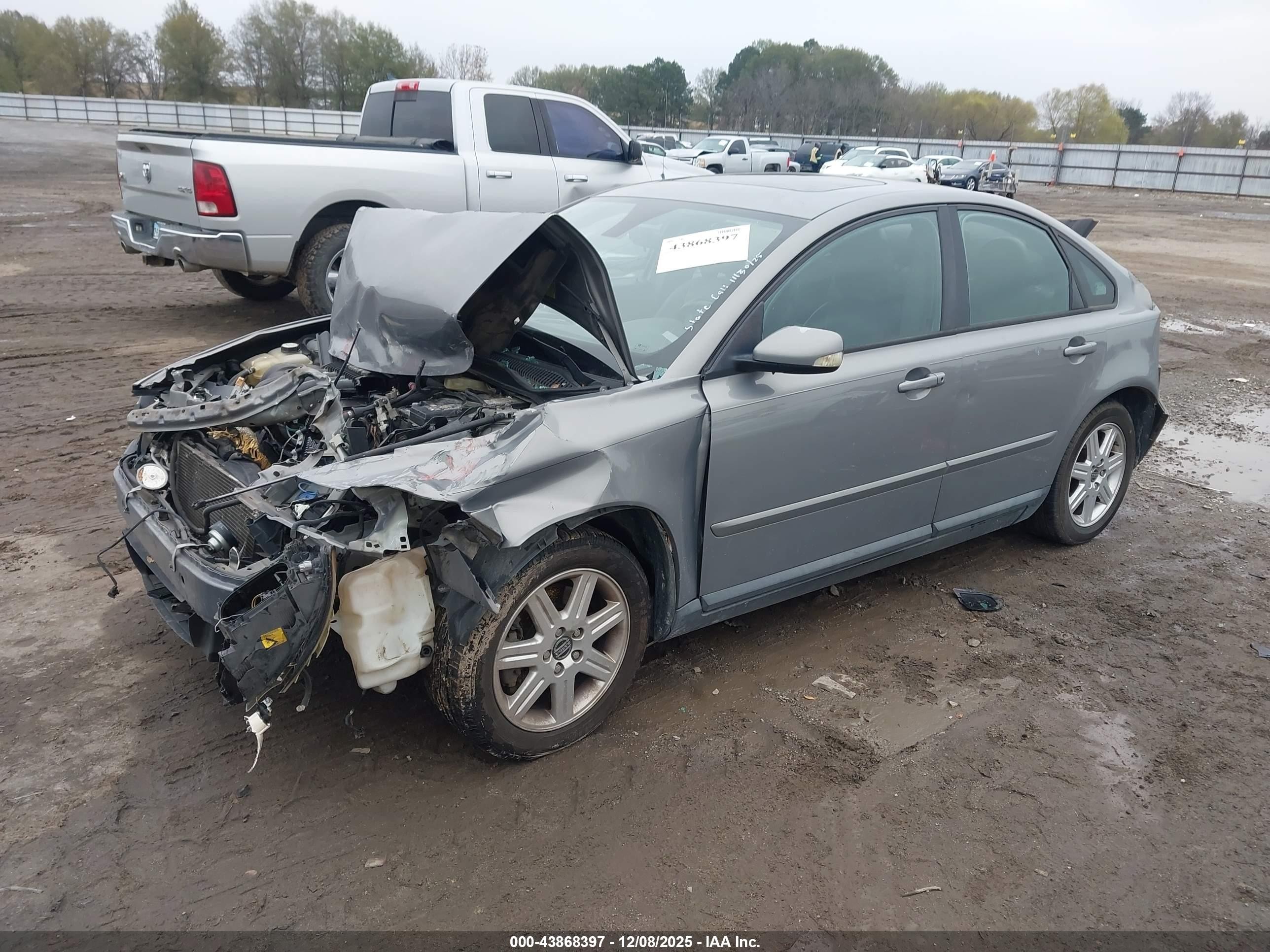 2006 Volvo S40 2.4i Gray vin: YV1MS382062224489