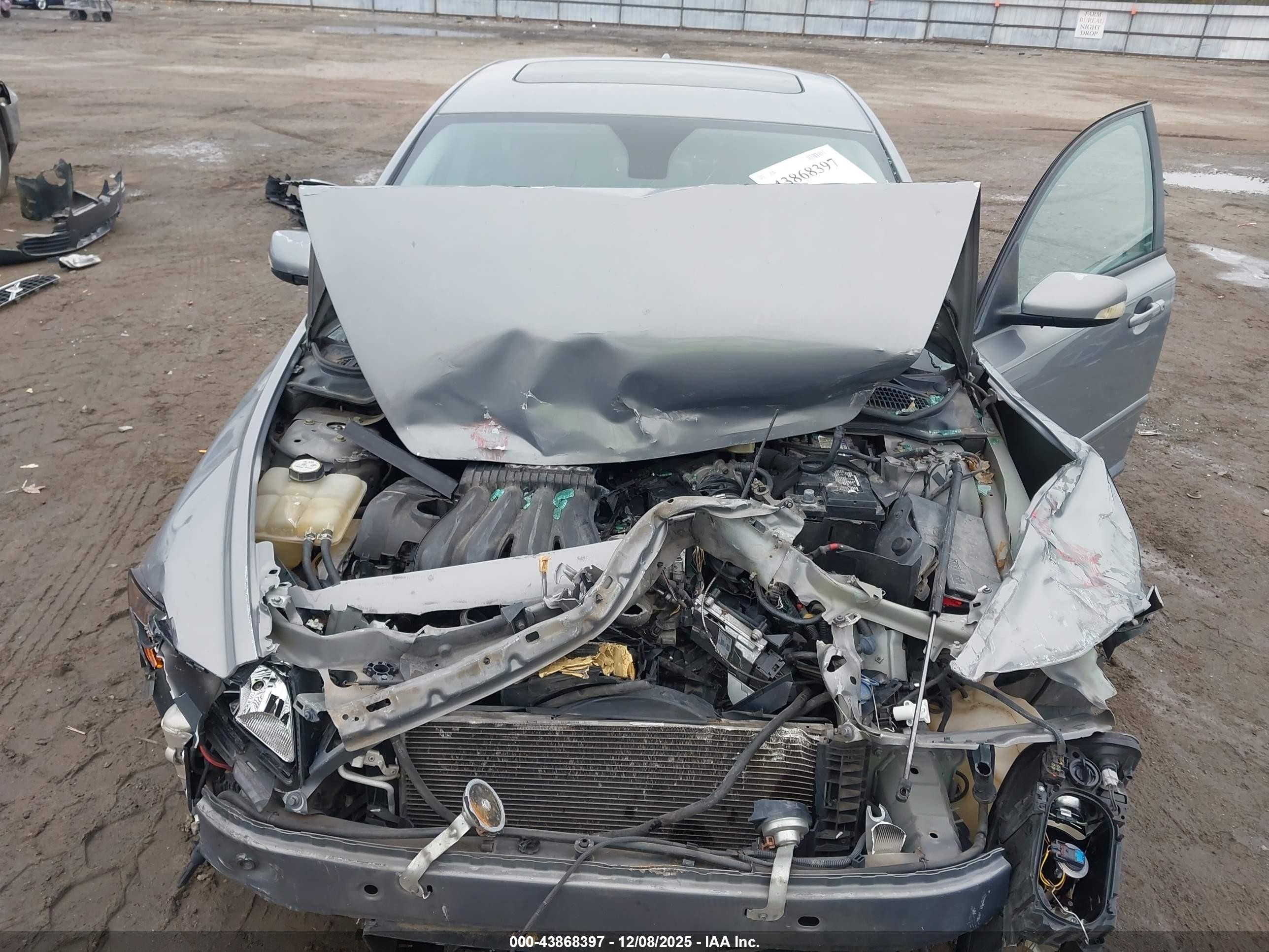 2006 Volvo S40 2.4i Gray vin: YV1MS382062224489