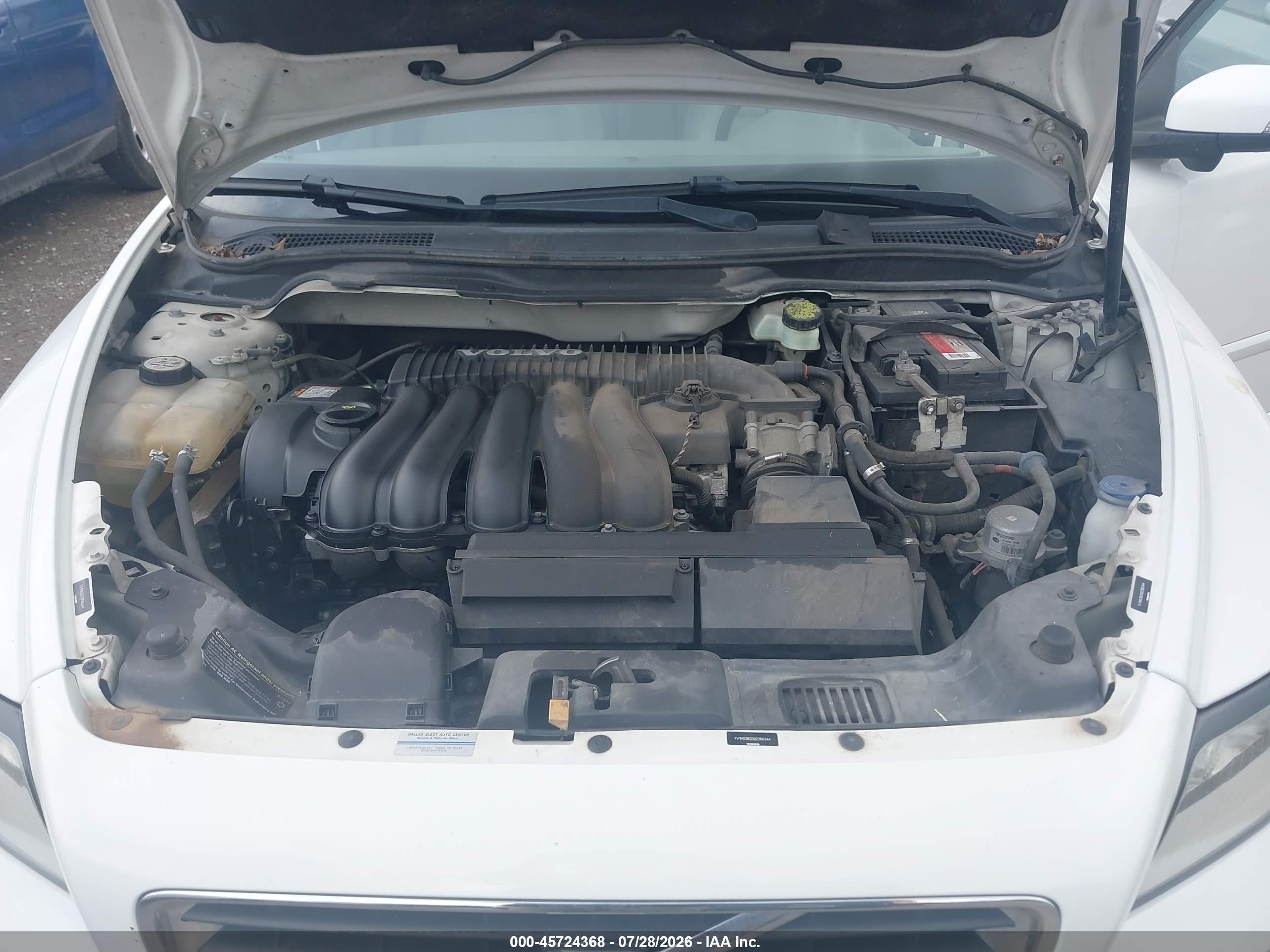 2008 Volvo S40 2.4l/2.4l W/snrf Белый vin: YV1MS382082366344