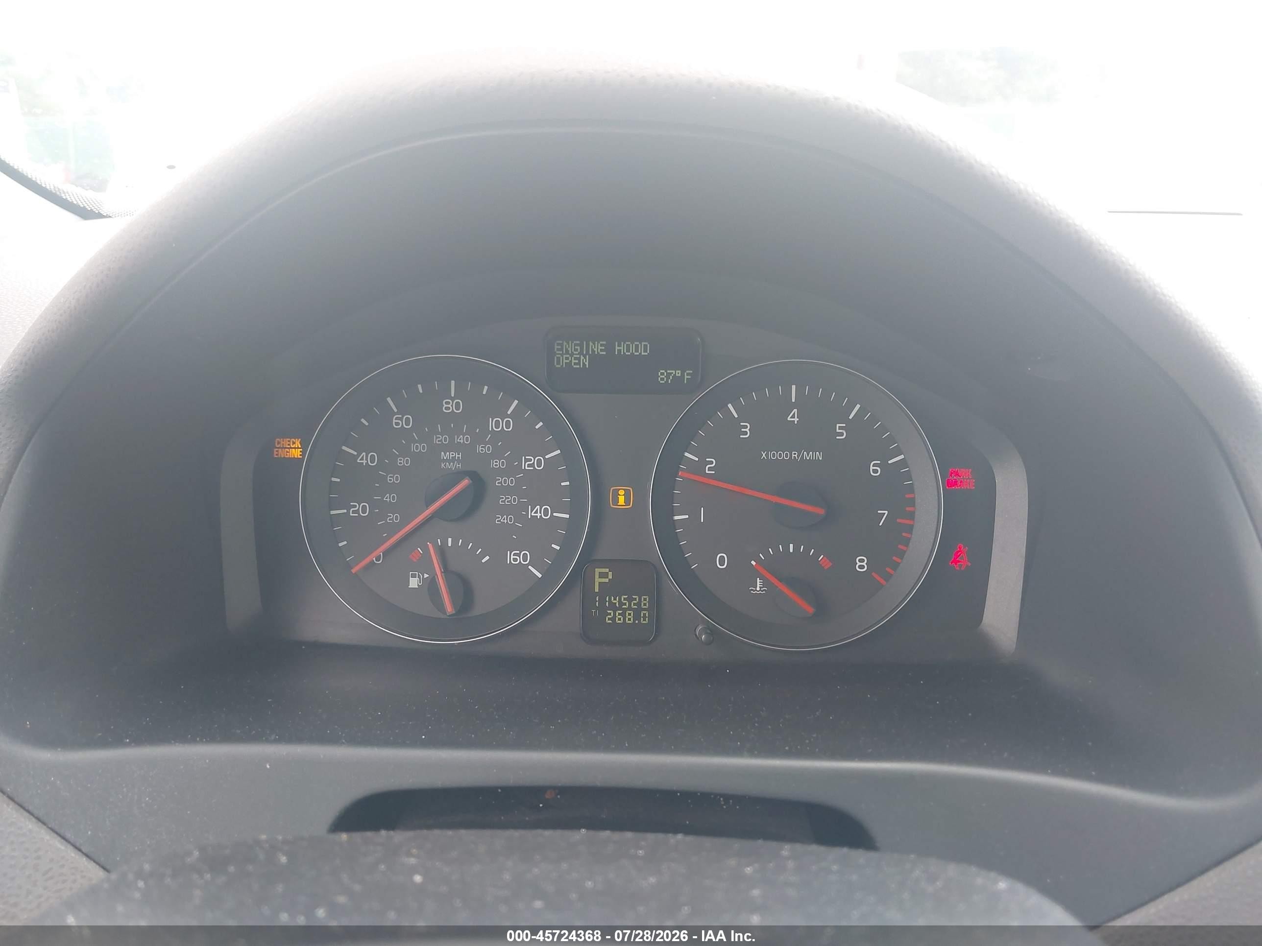 2008 Volvo S40 2.4l/2.4l W/snrf Белый vin: YV1MS382082366344