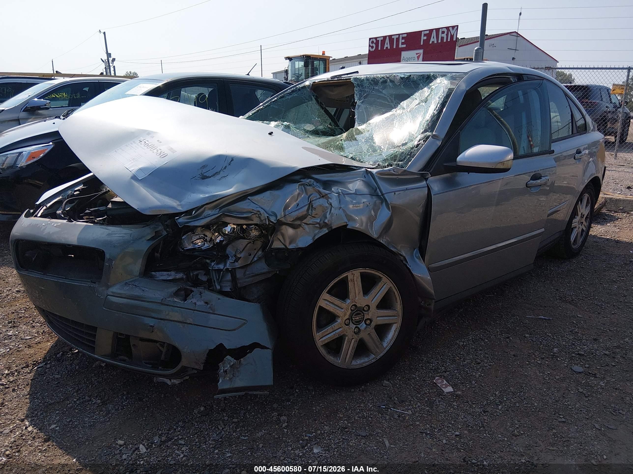 2006 Volvo S40 2.4i Silver vin: YV1MS382162213260