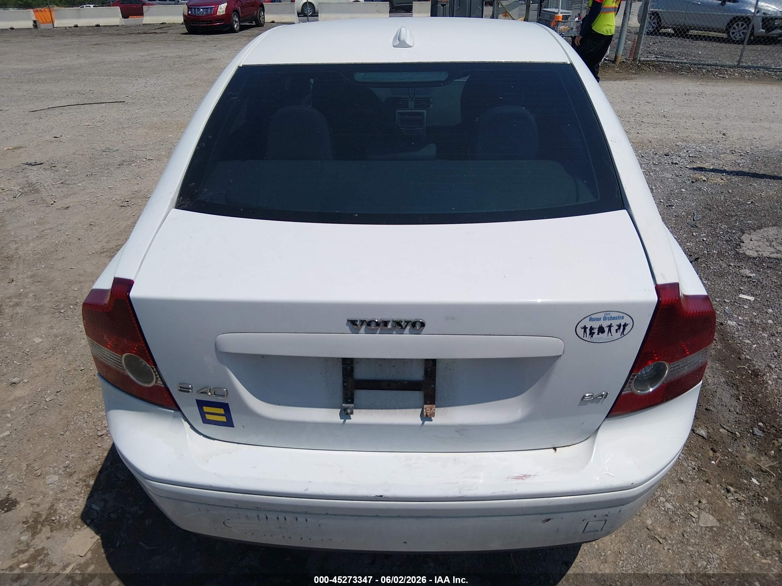 2007 Volvo S40 2.4i White vin: YV1MS382172314672