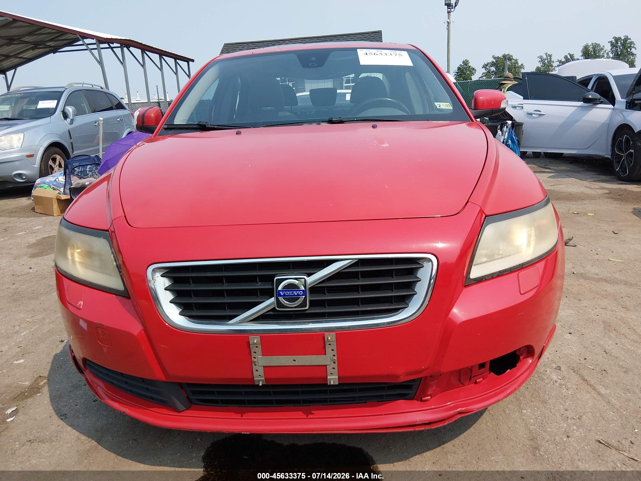 2008 Volvo S40 2.4l/2.4l W/snrf Red vin: YV1MS382282400994