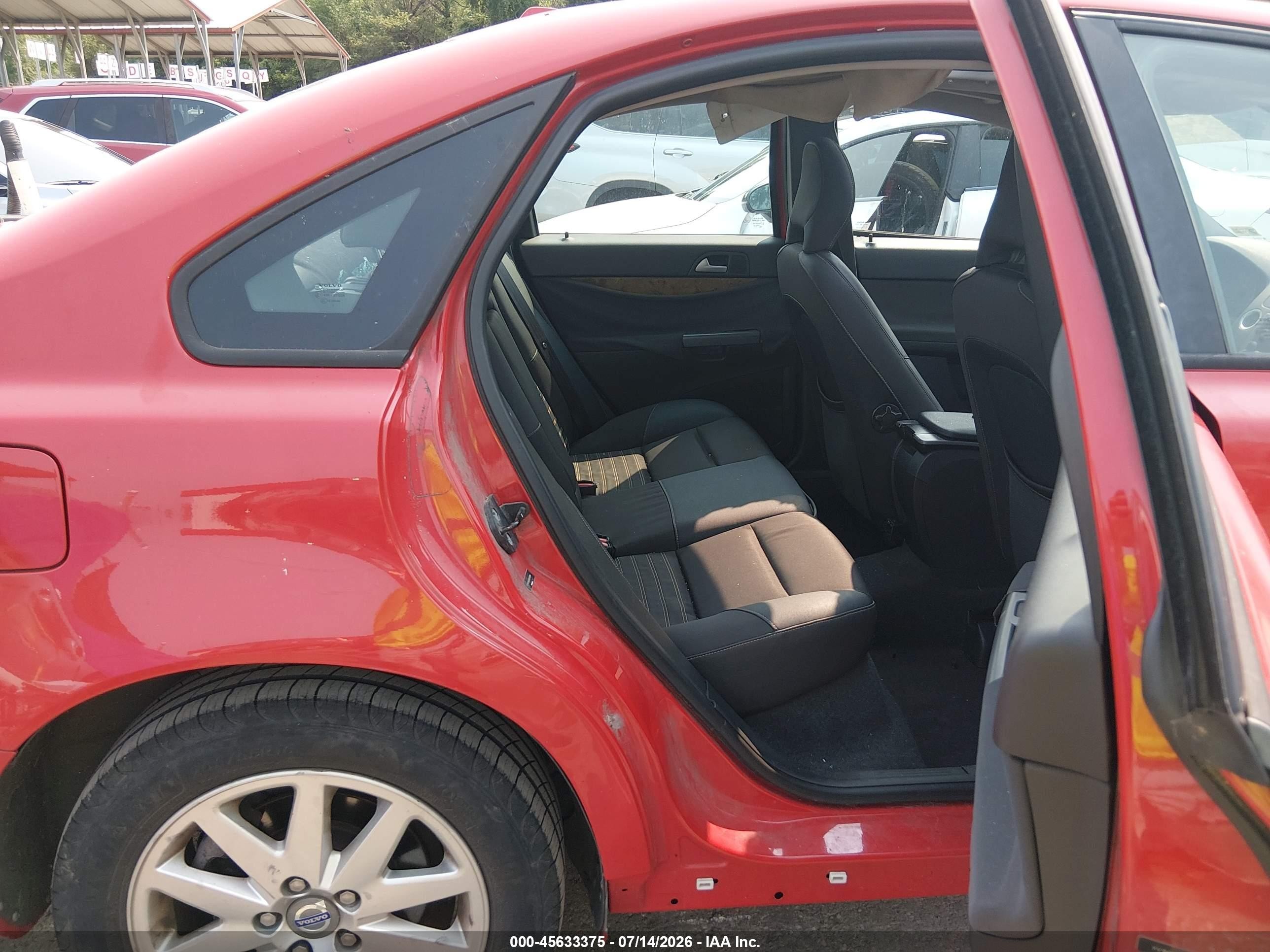 2008 Volvo S40 2.4l/2.4l W/snrf Red vin: YV1MS382282400994