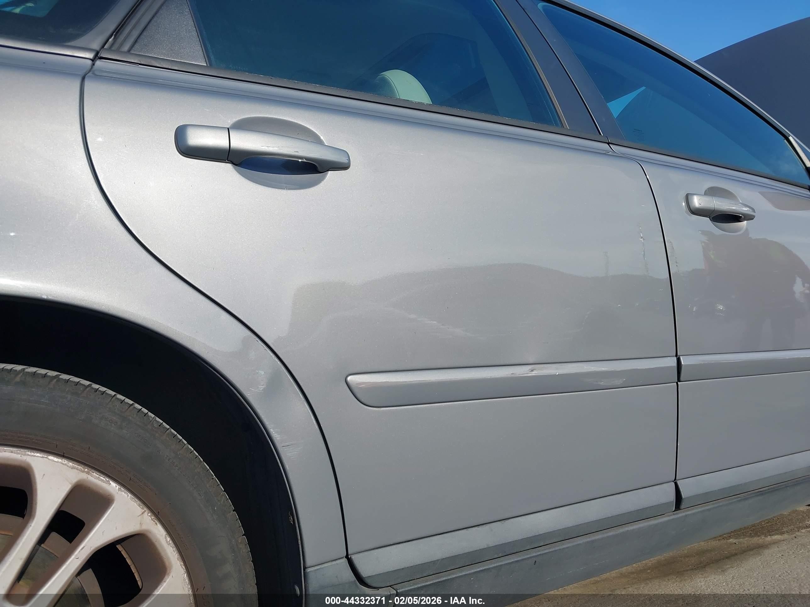 2006 Volvo S40 2.4i Gray vin: YV1MS382462152700
