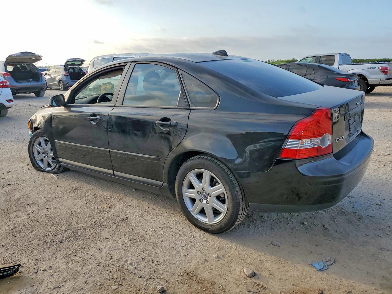2007 Volvo S40 2.4i Black vin: YV1MS382472311782