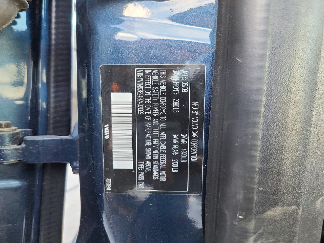 2009 Volvo S40 2.4i Blue vin: YV1MS382492432069