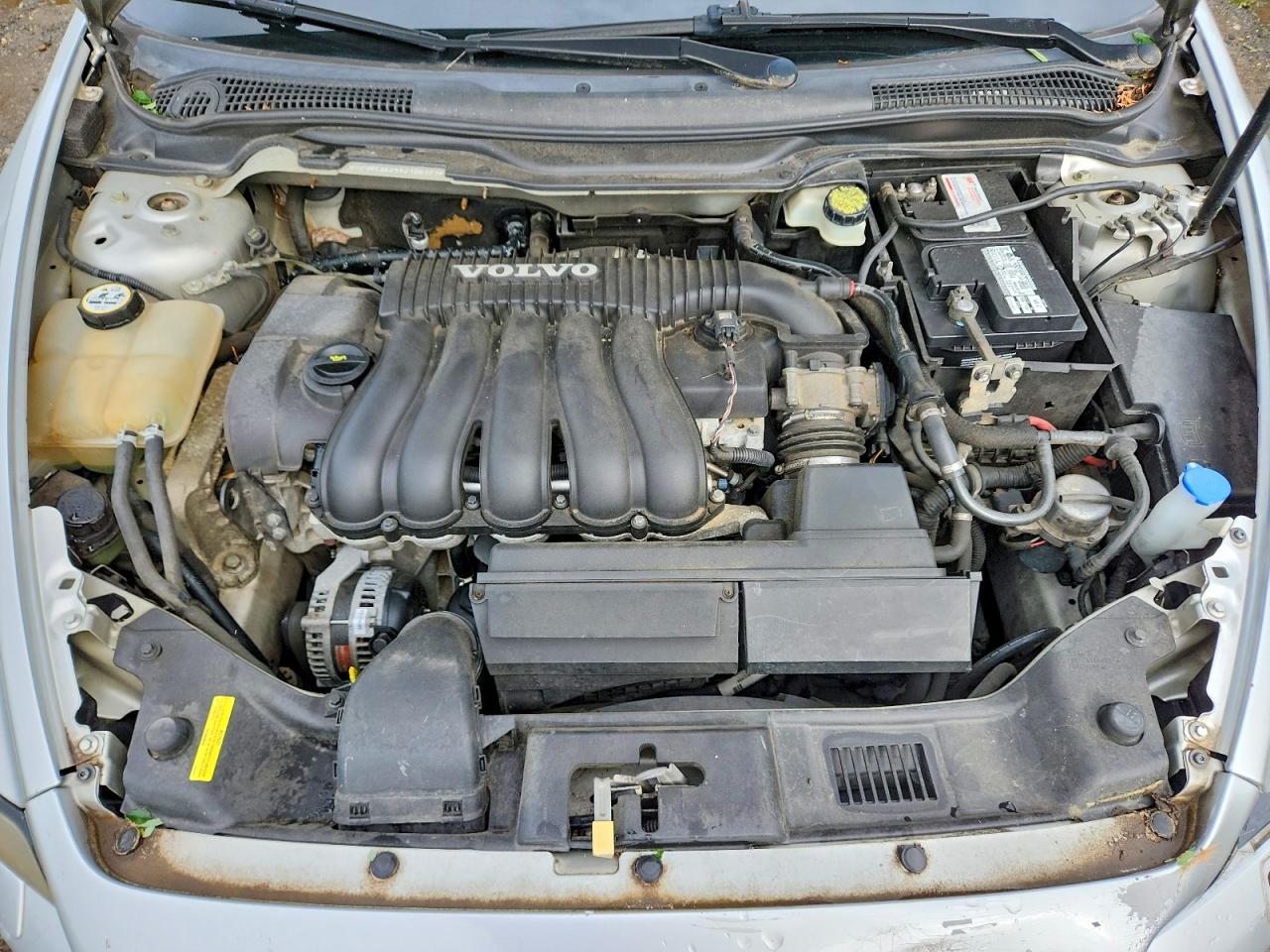2005 Volvo S40 2.4i Серебряный vin: YV1MS382552108171