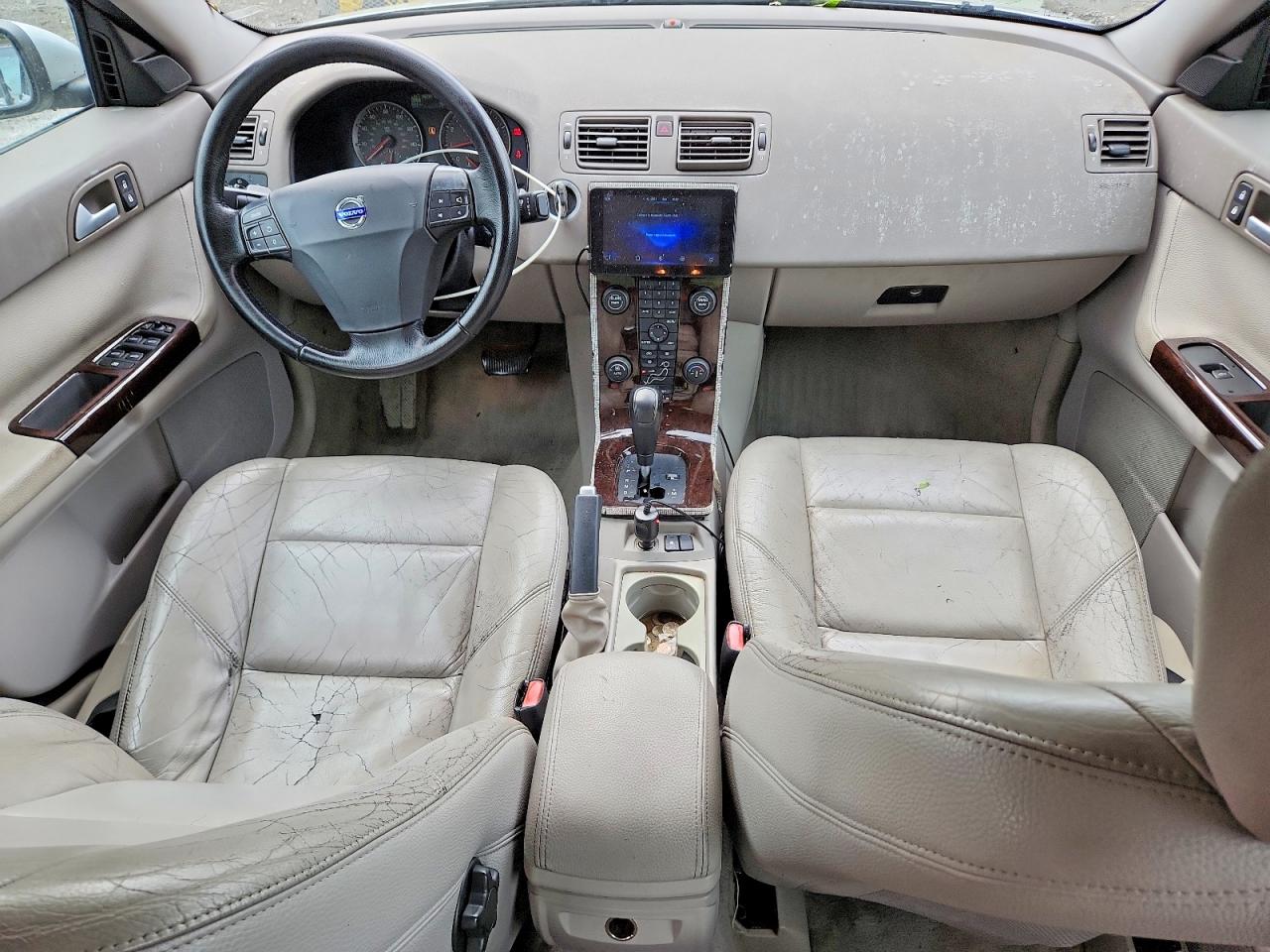 2005 Volvo S40 2.4i Серебряный vin: YV1MS382552108171