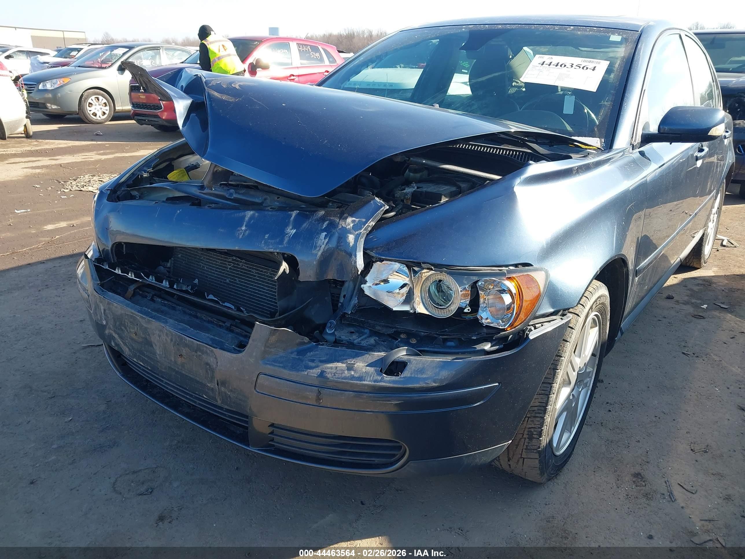 2006 Volvo S40 2.4i Blue vin: YV1MS382562168646