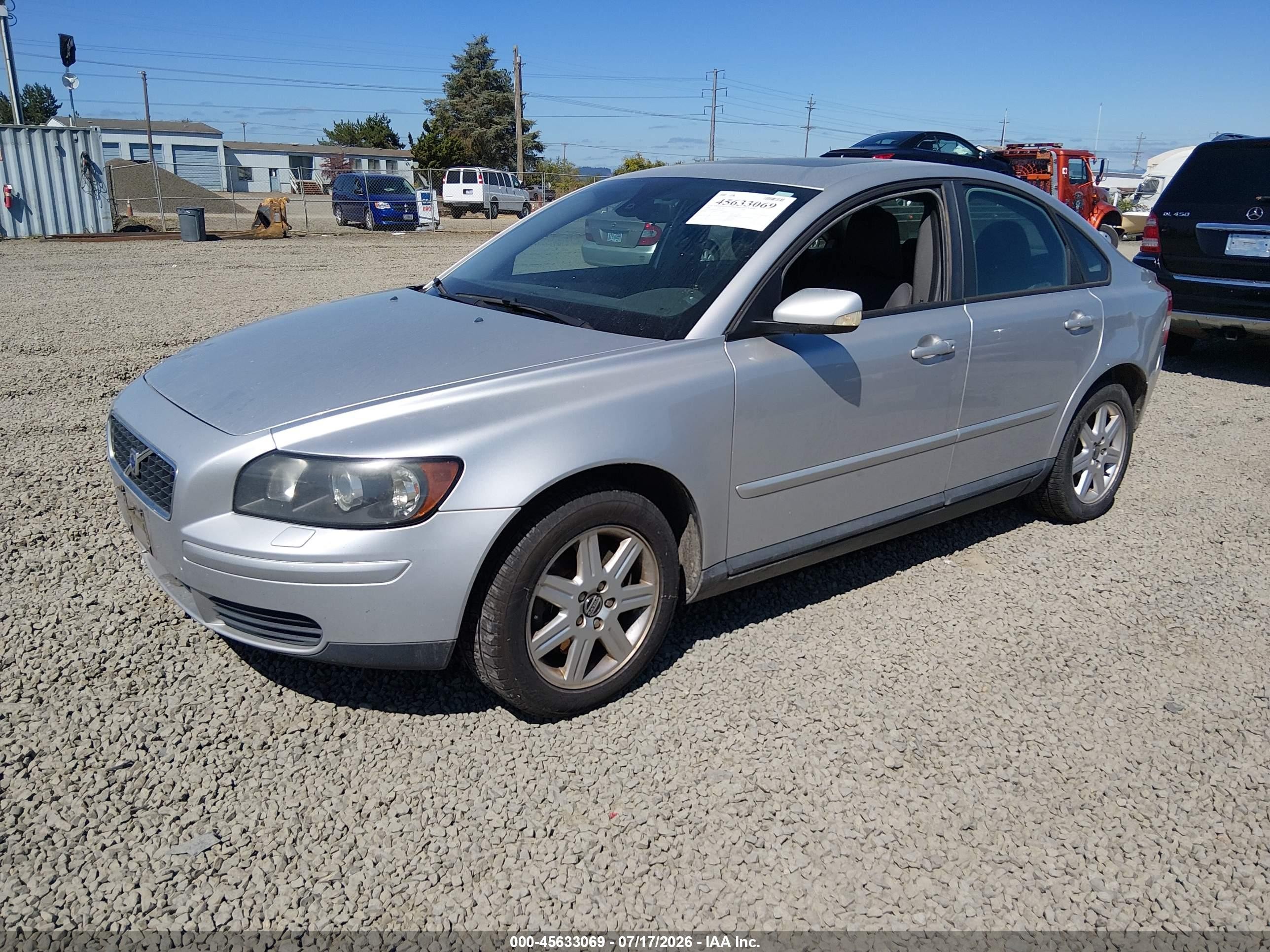 2006 Volvo S40 2.4i Silver vin: YV1MS382562208854
