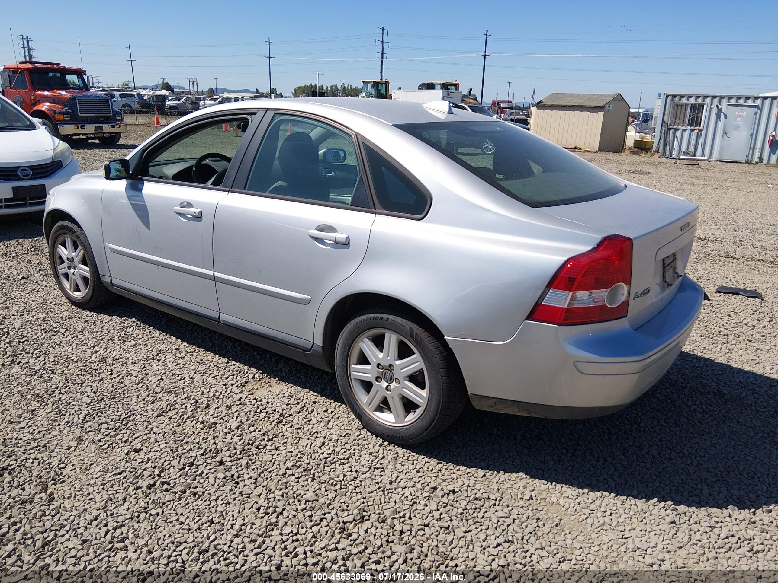 2006 Volvo S40 2.4i Silver vin: YV1MS382562208854