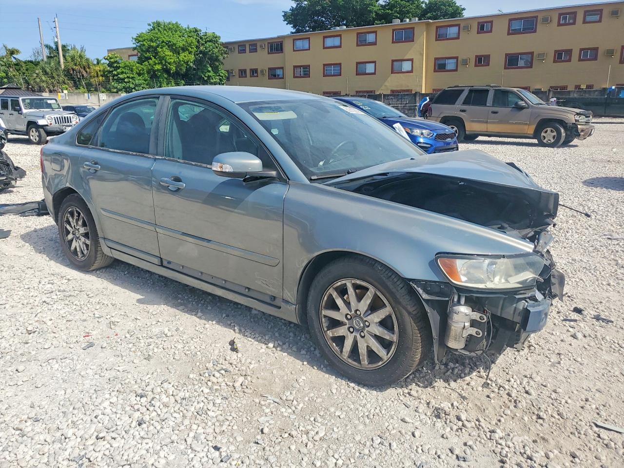 2008 Volvo S40 2.4i Blue vin: YV1MS382582366680