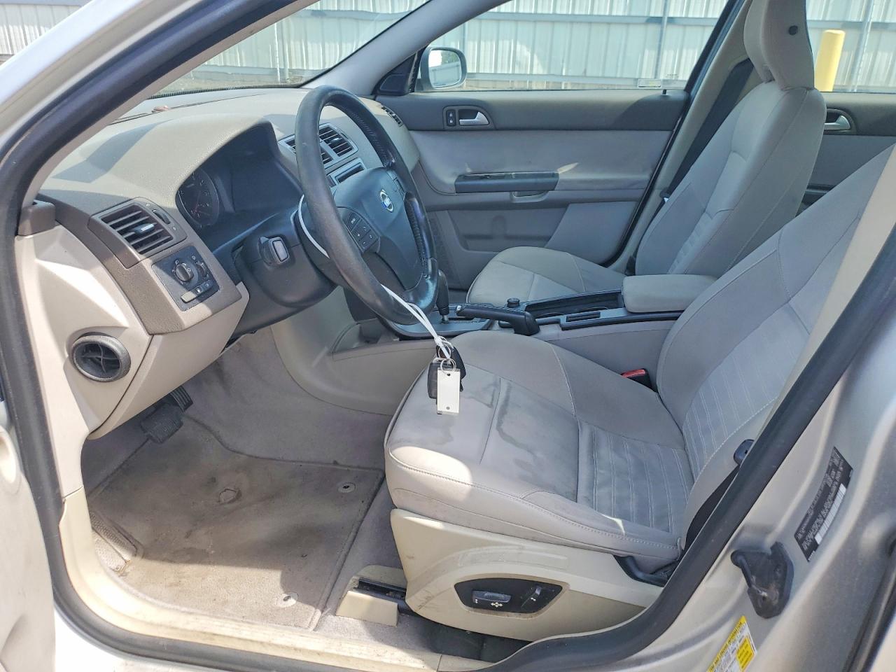 2009 Volvo S40 2.4i Silver vin: YV1MS382592459507