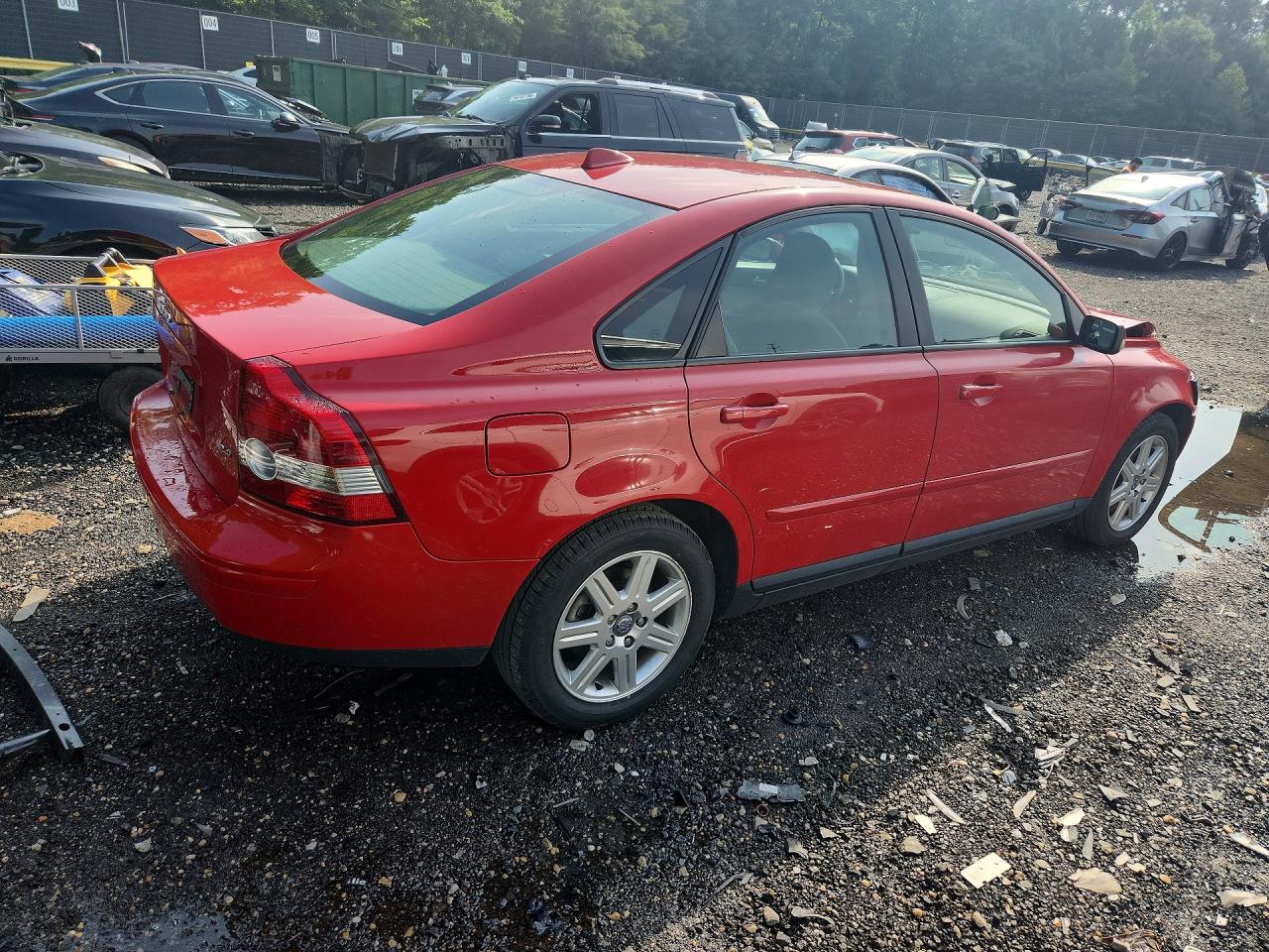 2006 Volvo S40 2.4i Red vin: YV1MS382662221578